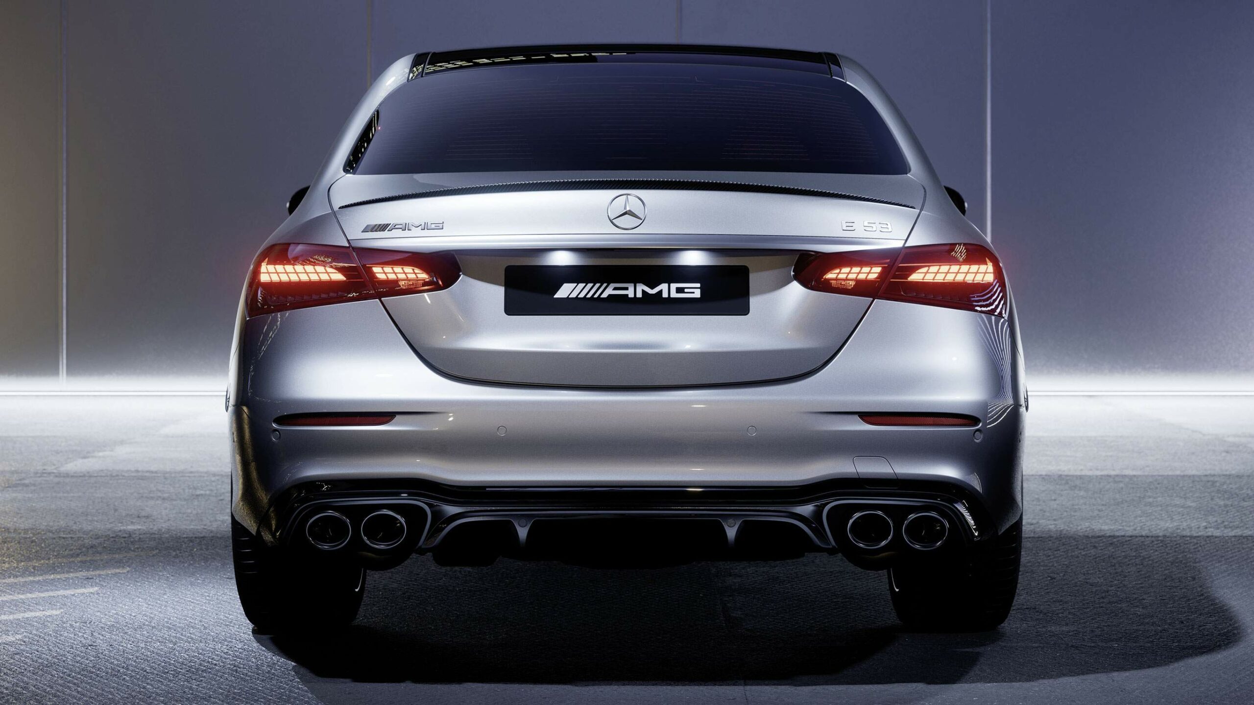 CAR-Avenue-Mercedes-AMG-Classe-E-Berline-01