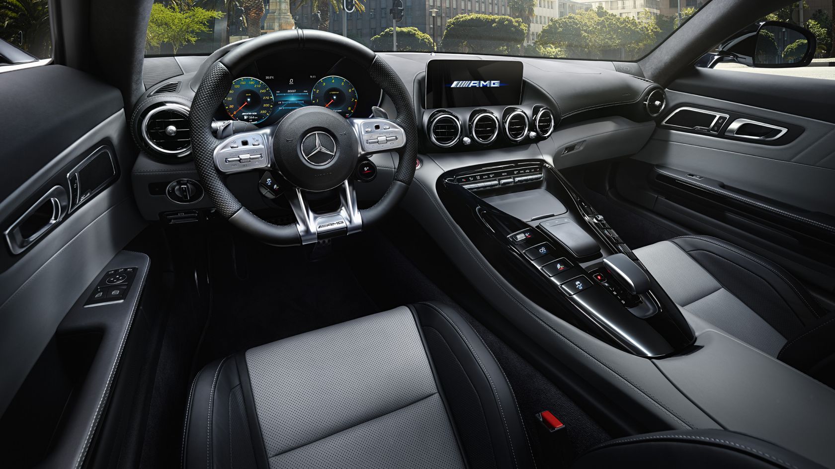CAR-Avenue-Mercedes-AMG-GT-Coupe-Roadster-03