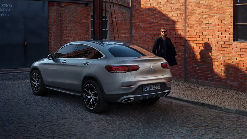 CAR-Avenue-Mercedes-Benz-GLC-Coupe-SUV-03