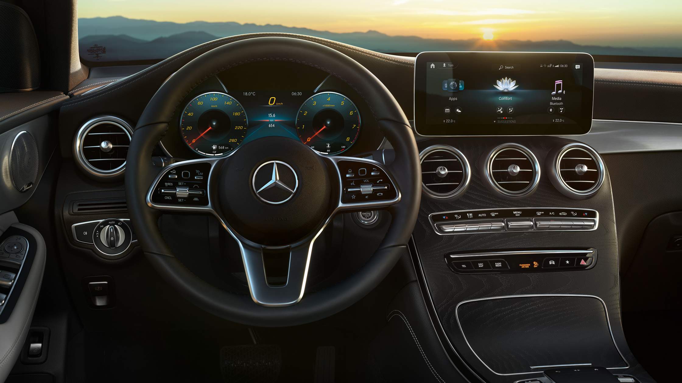 CAR-Avenue-Mercedes-Benz-GLC-SUV-04