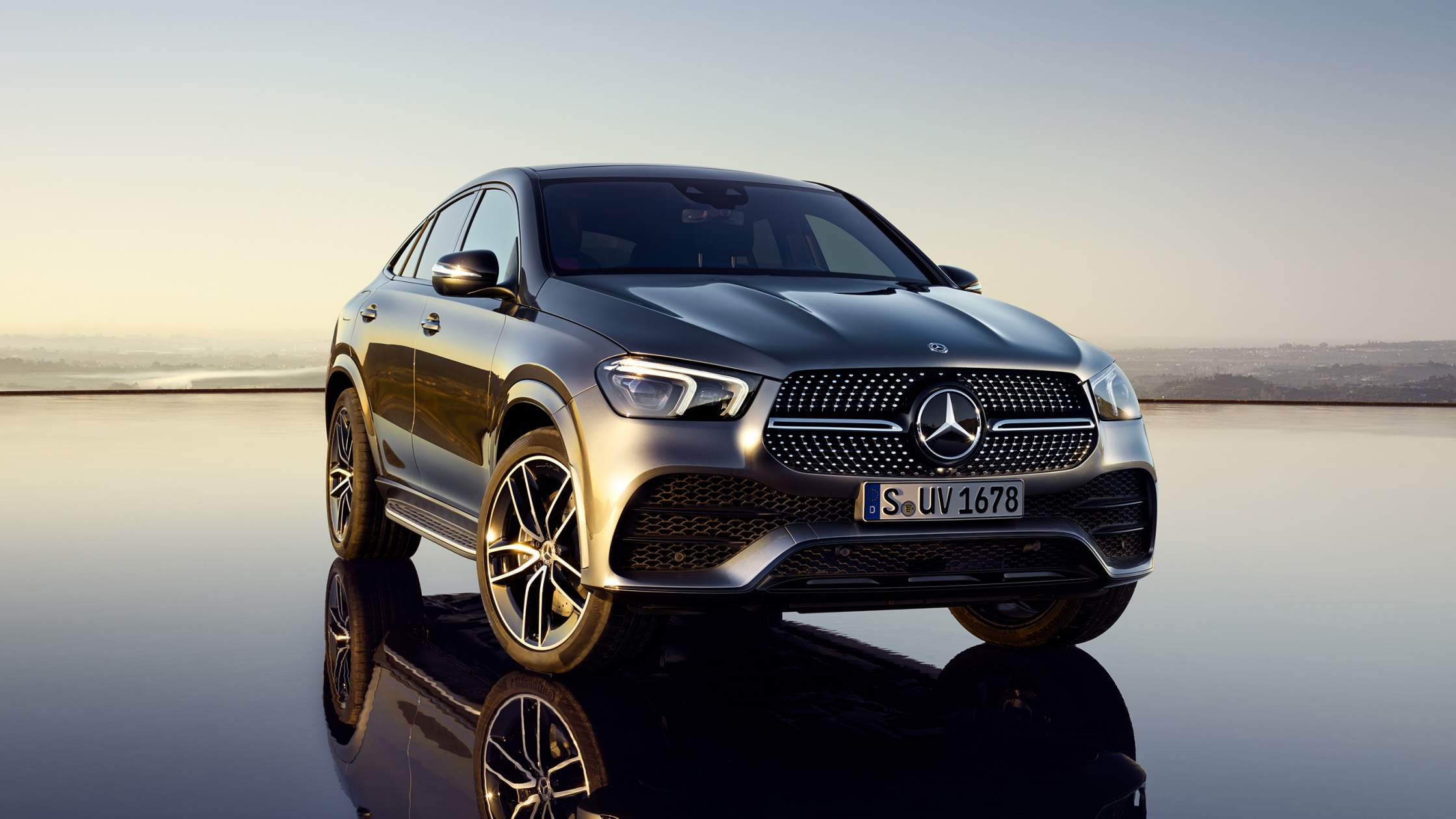 CAR-Avenue-Mercedes-Benz-GLE-Coupe-SUV-02