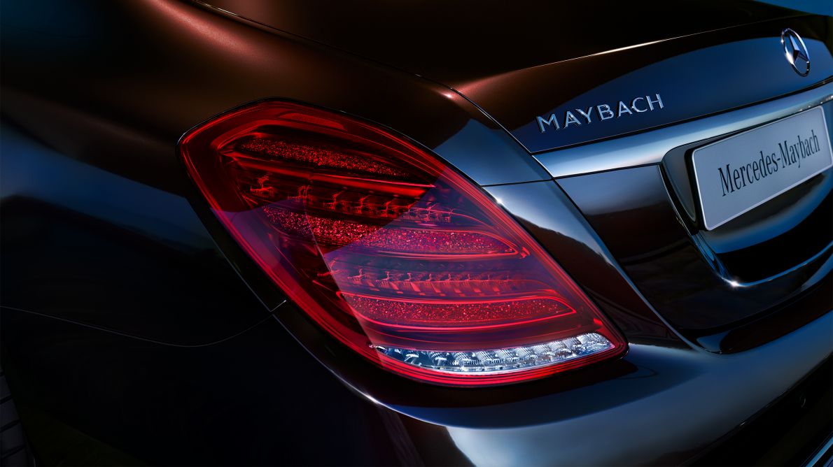 CAR-Avenue-Mercedes-Maybach-Classe-S-Berline-02