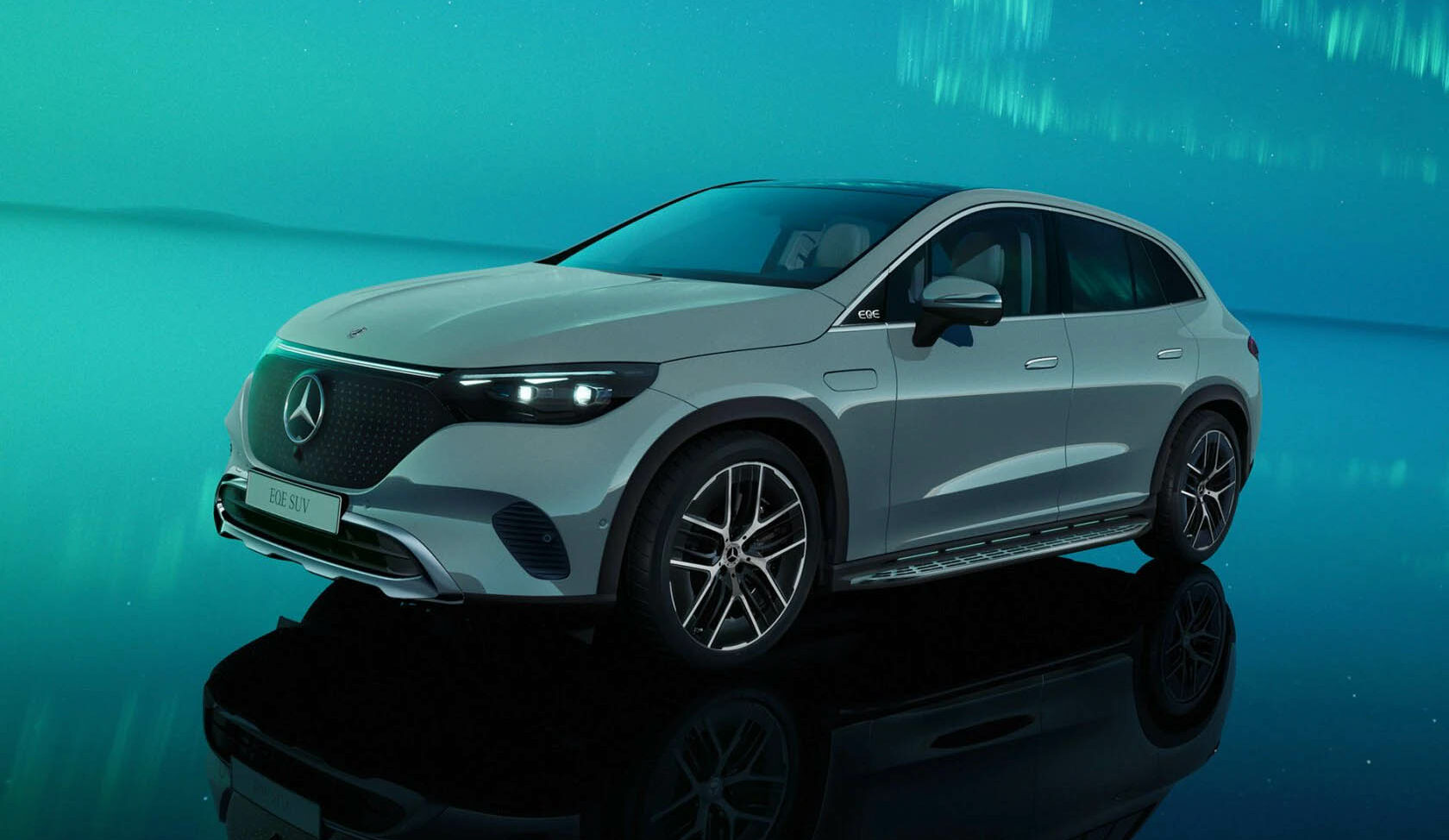 Mercedes-Benz-EQE-SUV-07