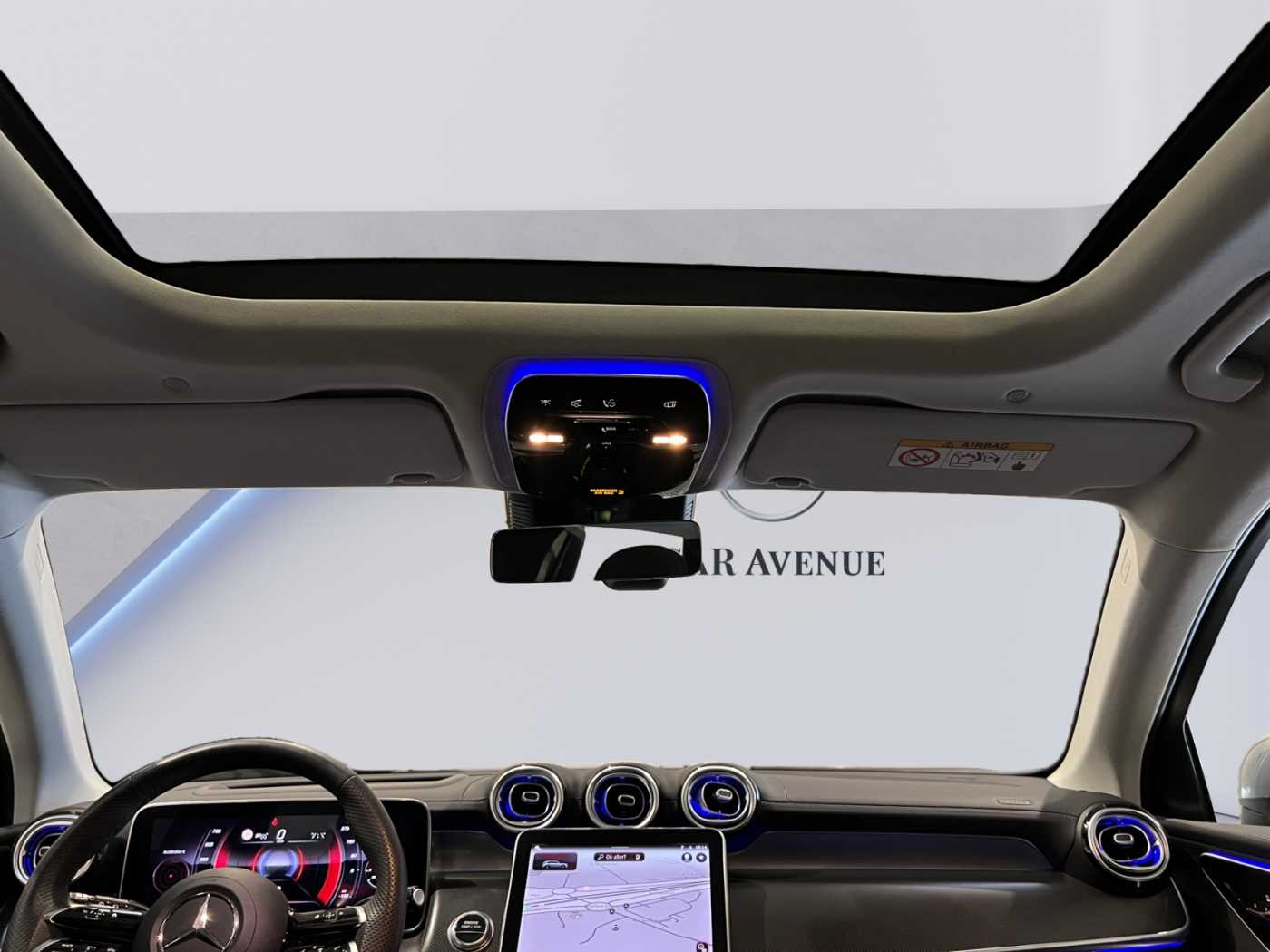 xxl_kfz111407274_w1nkm0kb3ru050059_10_center-console-down.jpg