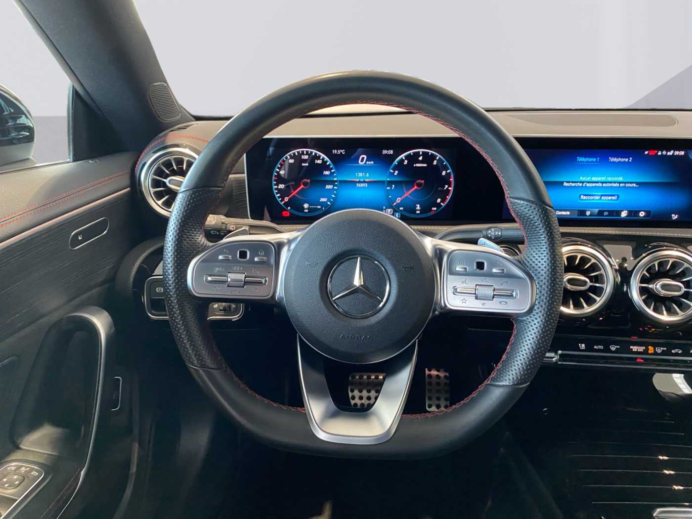 xxl_kfz111443894_w1k1186841n118723_11_steering-wheel-driver.jpg