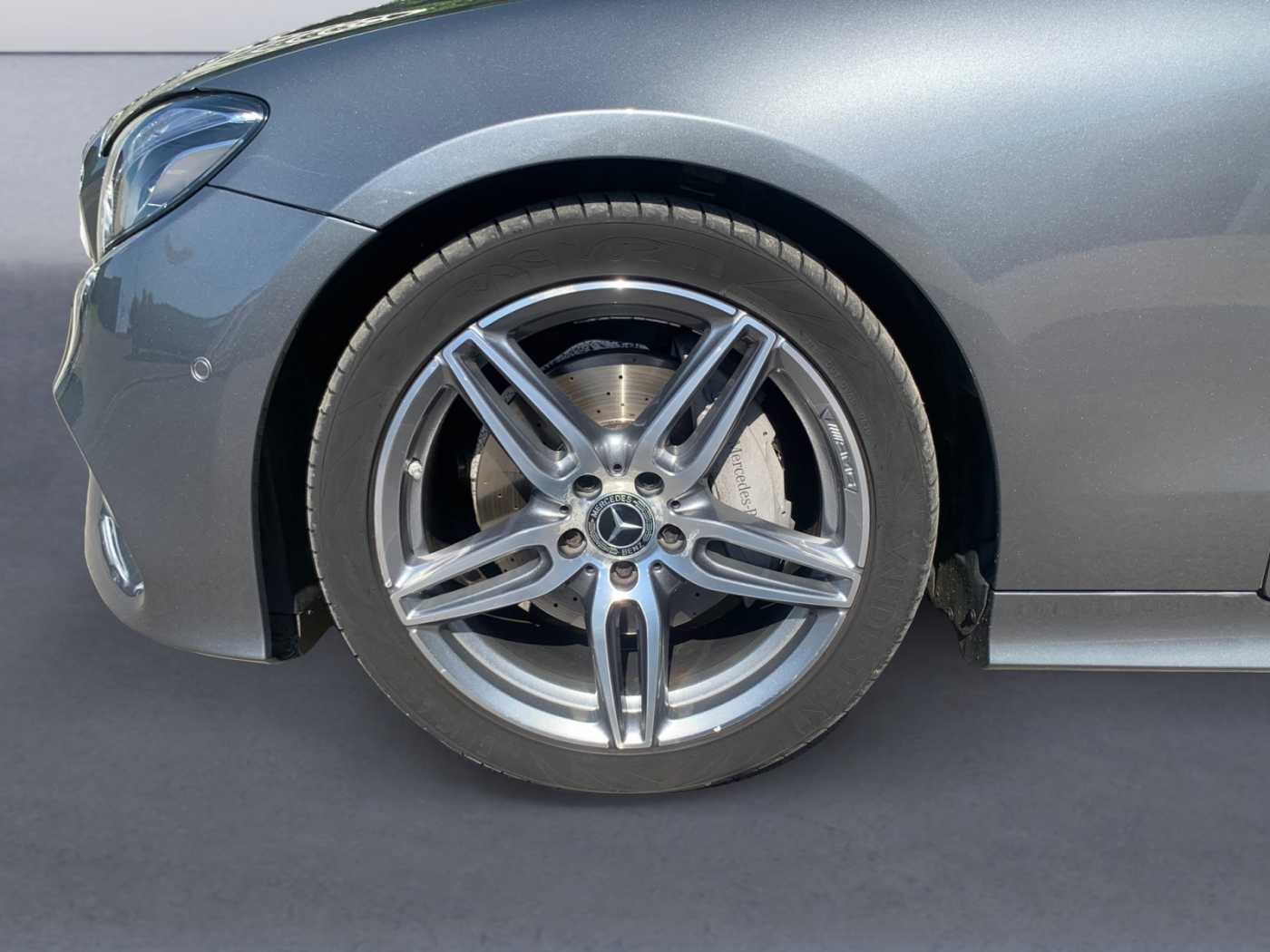 xxl_kfz111553462_wdd2384141f043686_13_rim-front-left.jpg