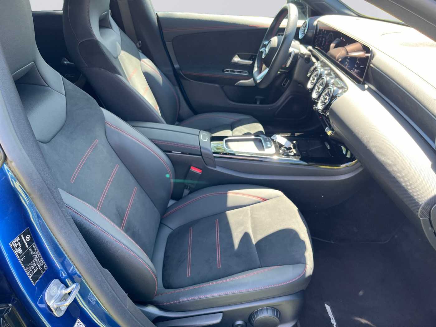 xxl_kfz111622617_w1k5j1cbxrn480169_14_enter-codriver-driver.jpg