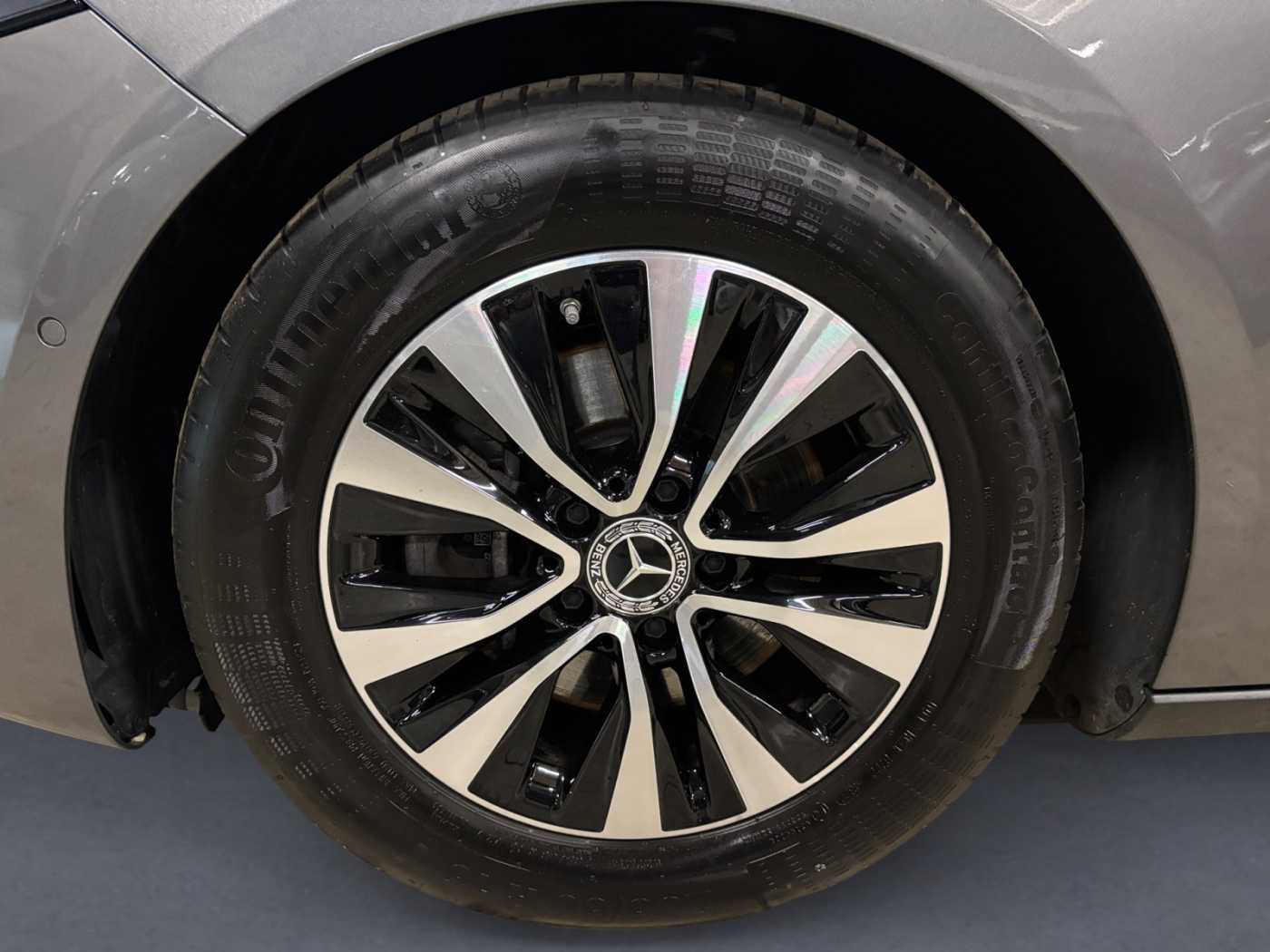 xxl_kfz111794996_w1k3g8eb7pj407843_13_rim-front-left.jpg