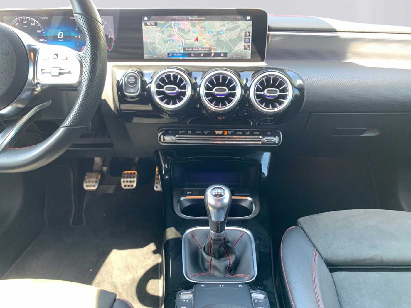 xxl_kfz110966844_w1k1186031n093058_10_center-console-down.jpg