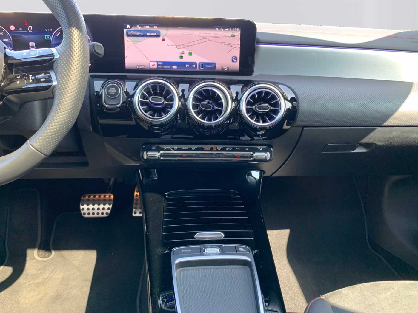 xxl_kfz112128634_w2k5j8fb8sn481694_10_center-console-down.jpg