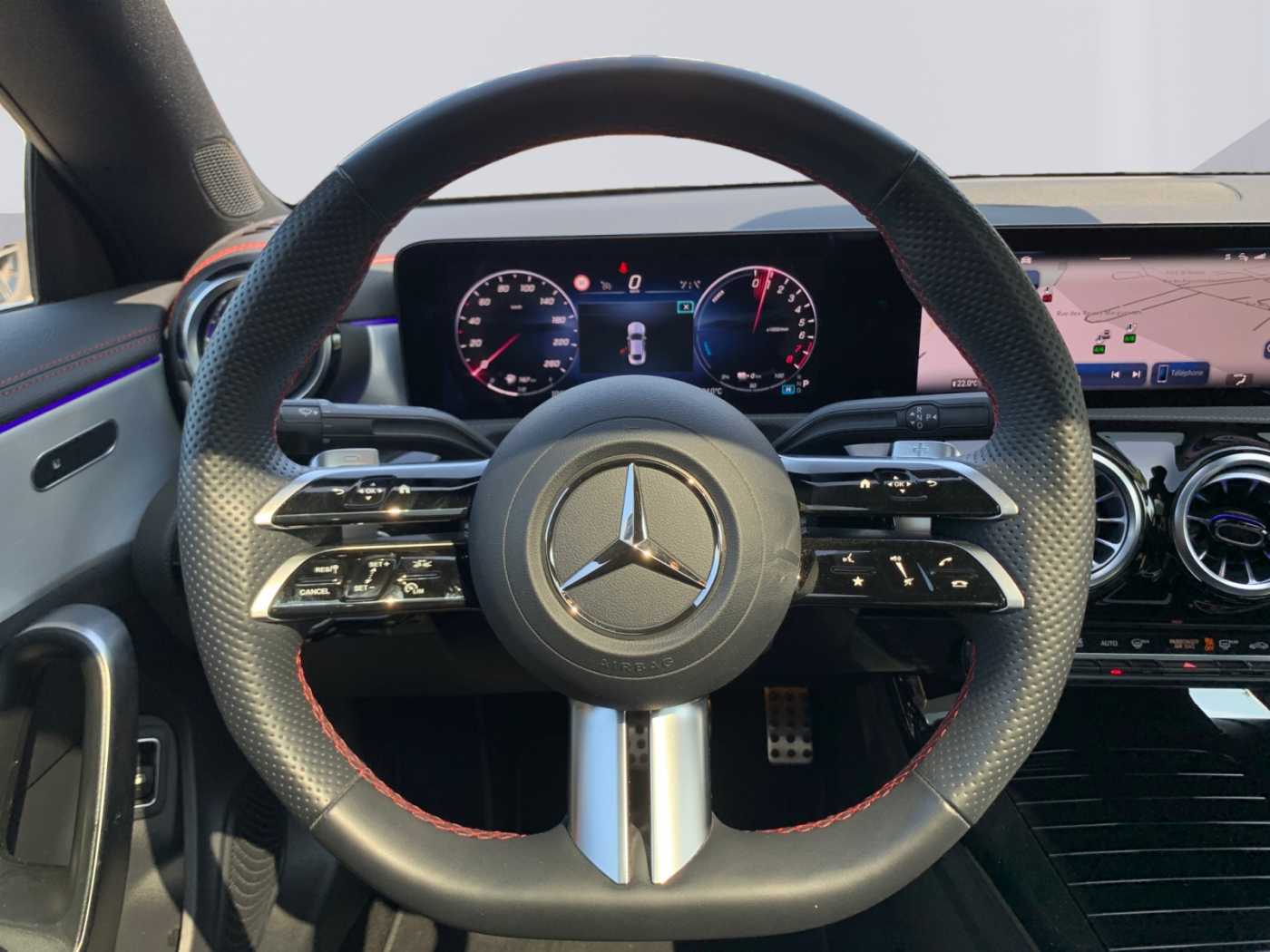 xxl_kfz112128634_w2k5j8fb8sn481694_11_steering-wheel-driver.jpg