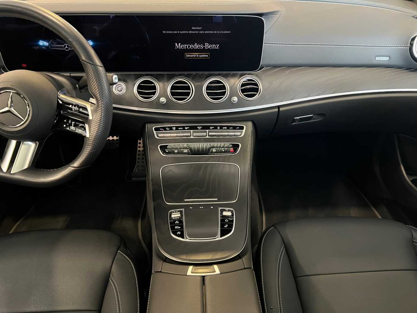xxl_kfz112229767_w1k2132871a971549_10_center-console-down.jpg