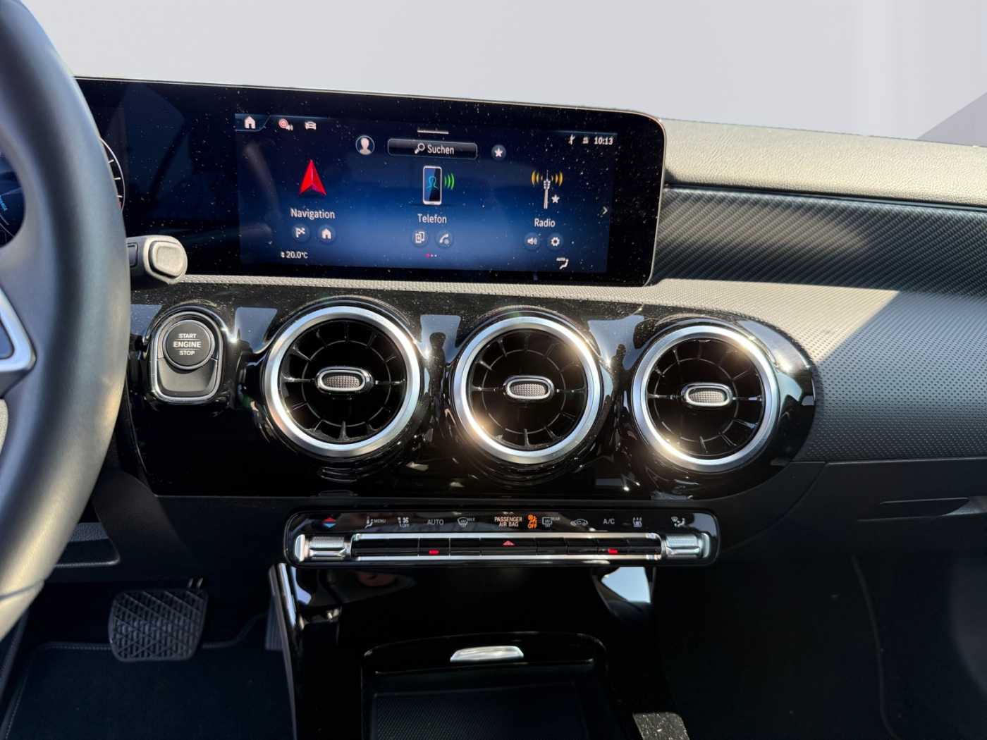 xxl_kfz112613020_w1k3f8fb9rj443473_10_center-console-down.jpg