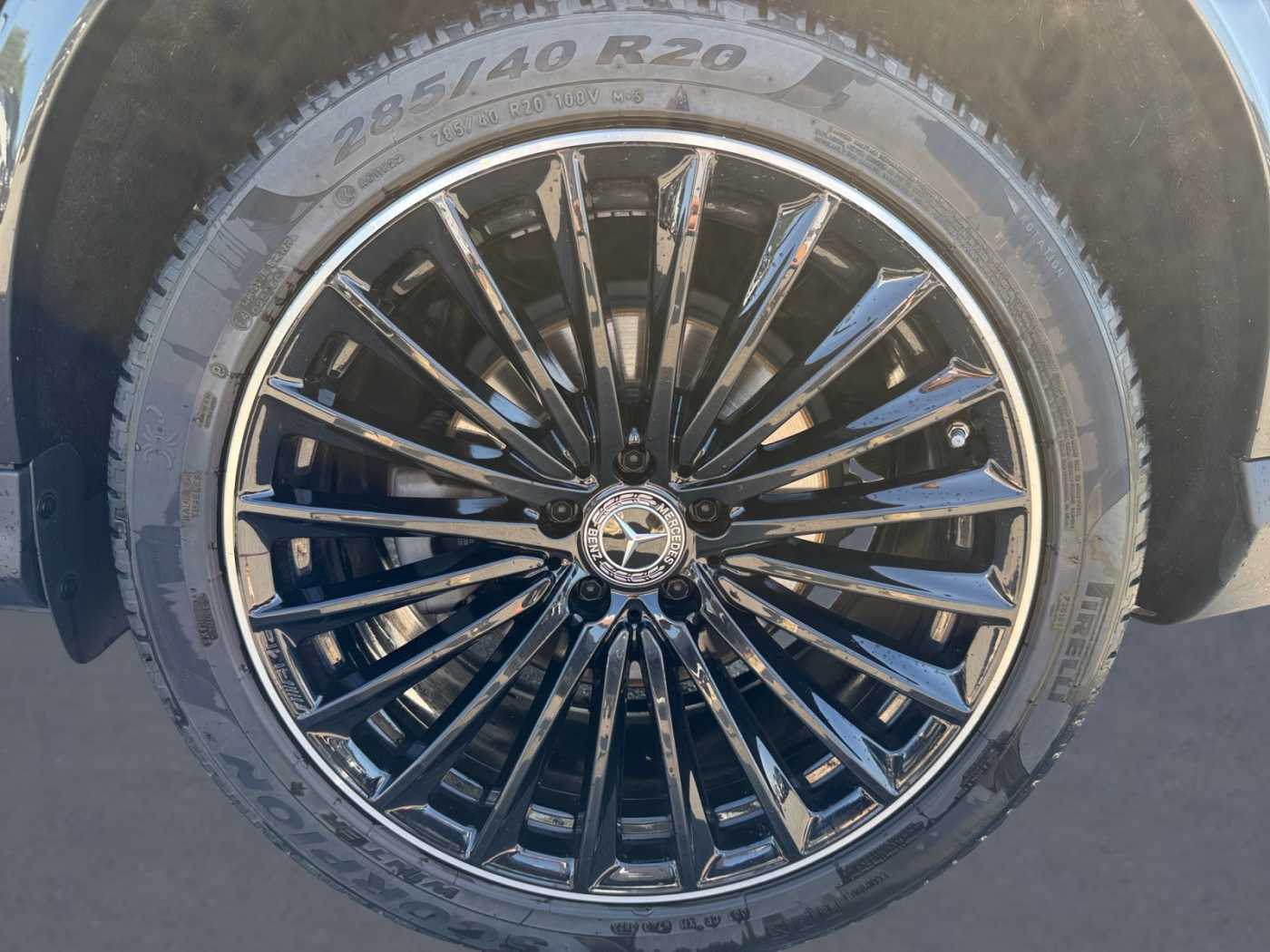 xxl_kfz112617023_w1nkj0fb5rf143673_13_rim-front-left.jpg
