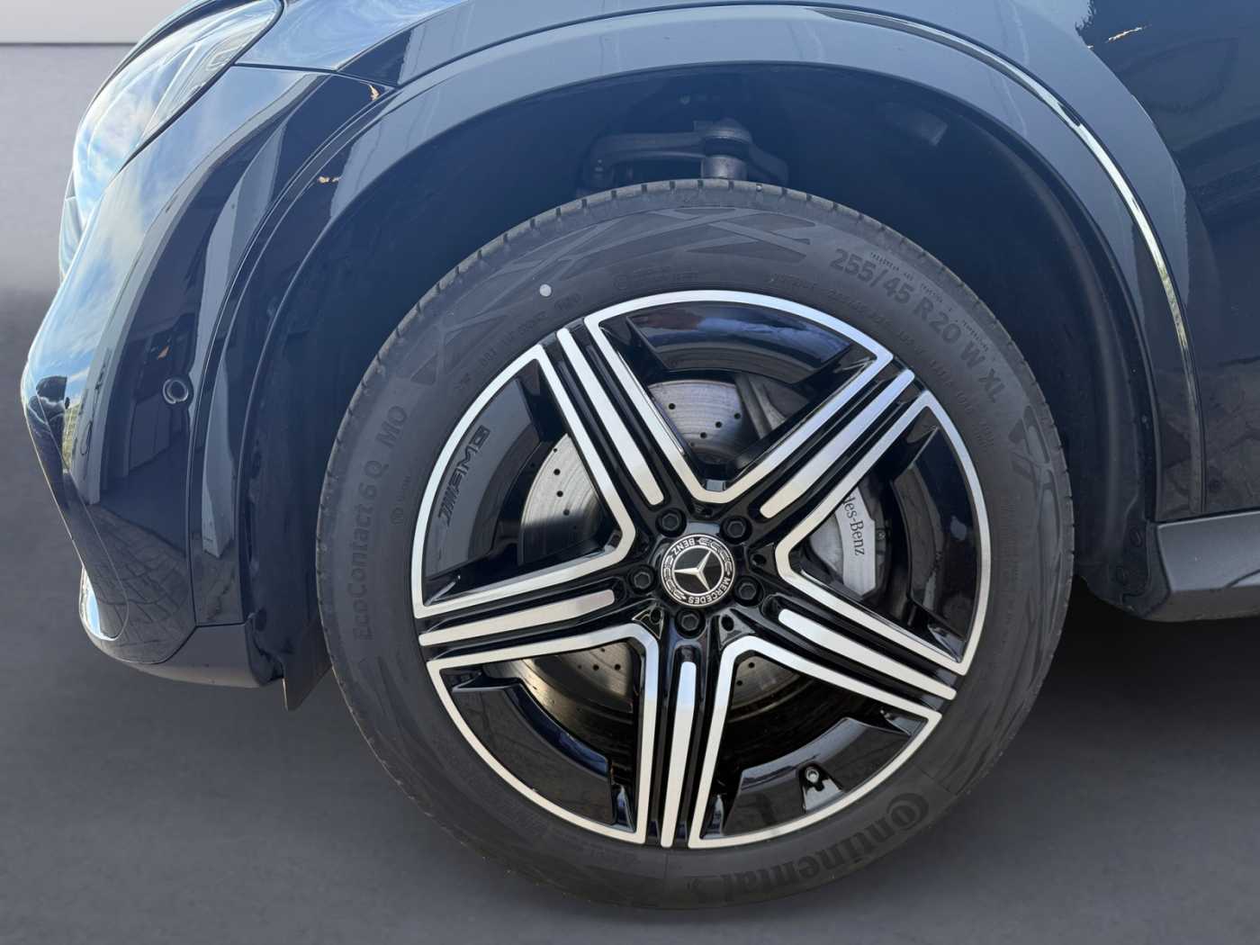 xxl_kfz112940673_w1nkm5gb1ru058313_13_rim-front-left.jpg