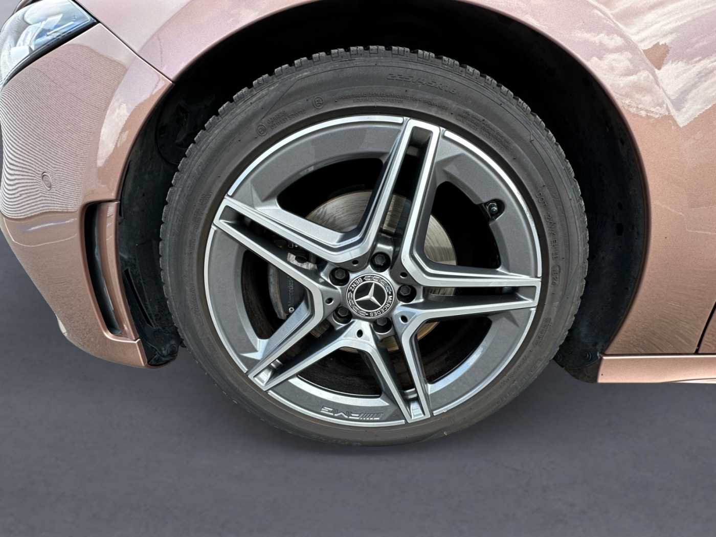 xxl_kfz112941069_w1k1770101n243779_13_rim-front-left.jpg