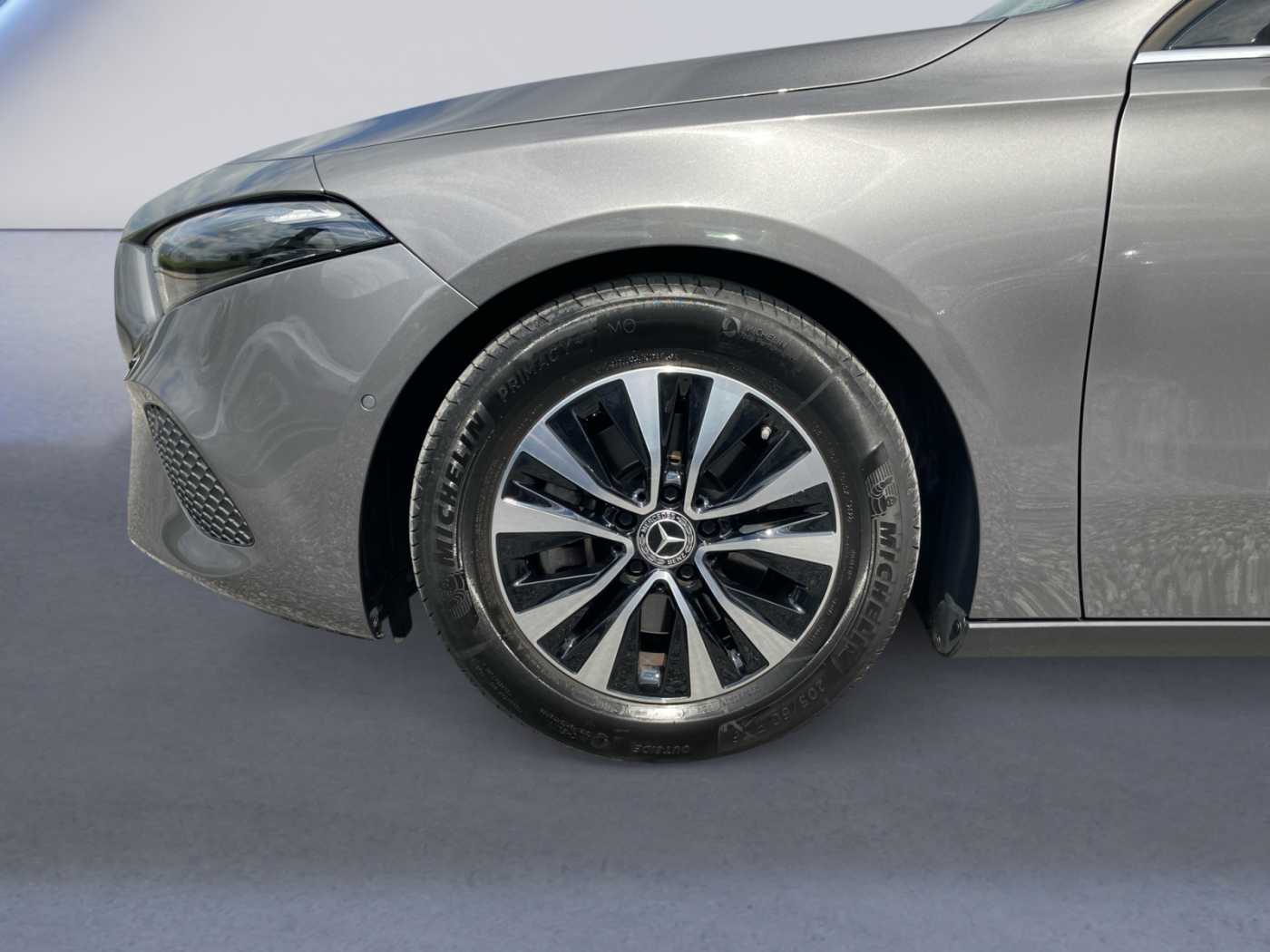 xxl_kfz113091293_w1k3f8eb5pv173553_13_rim-front-left.jpg