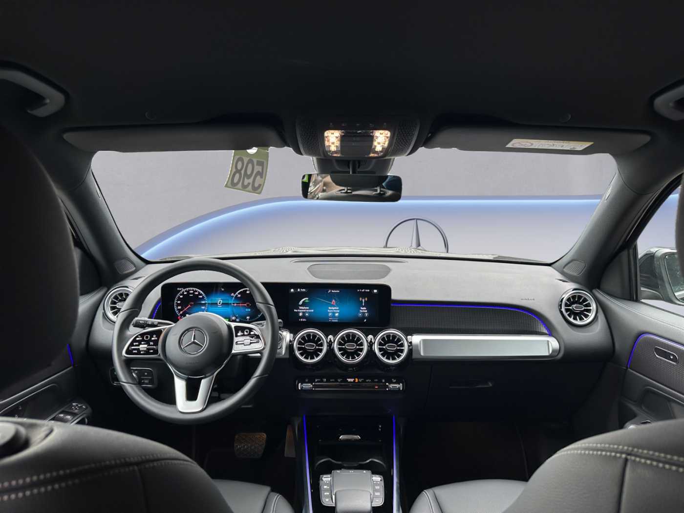 xxl_kfz113122367_w1n9m0bb5rn075134_10_center-console-down.jpg