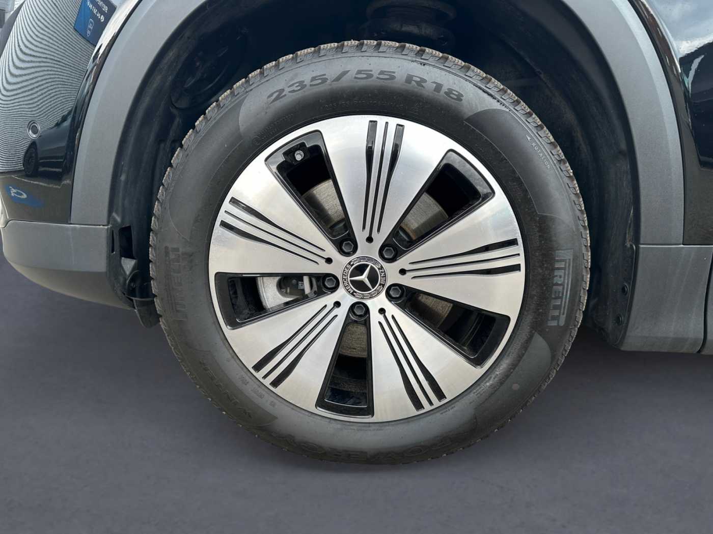 xxl_kfz113122367_w1n9m0bb5rn075134_13_rim-front-left.jpg