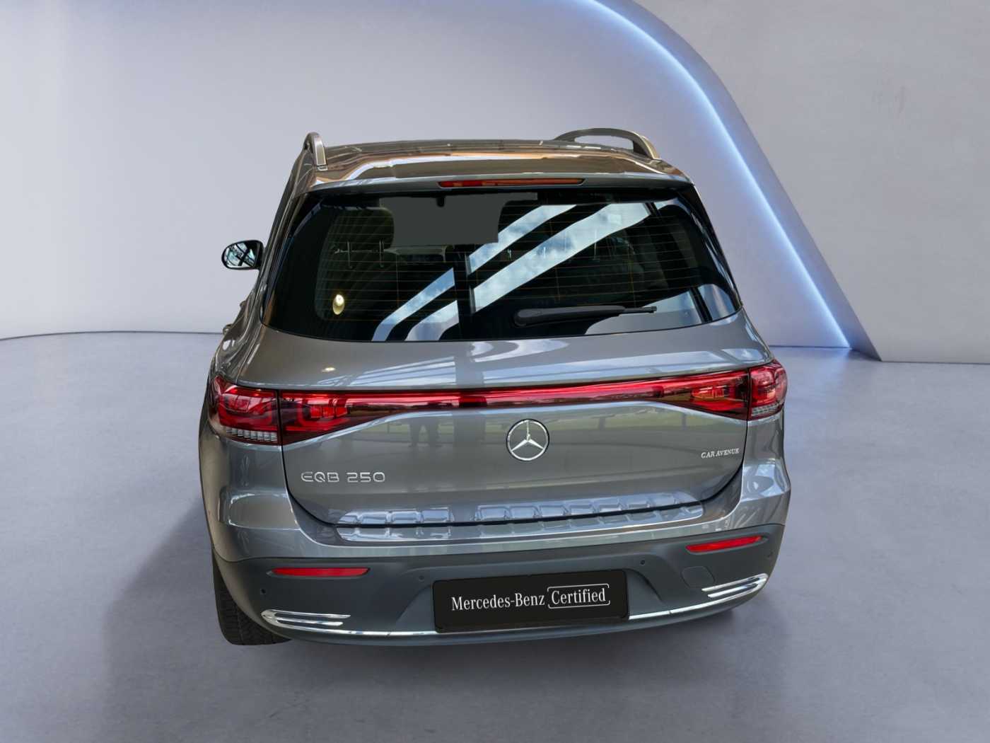 xxl_kfz113123738_w1n9m0bb9rn072530_03_rear.jpg