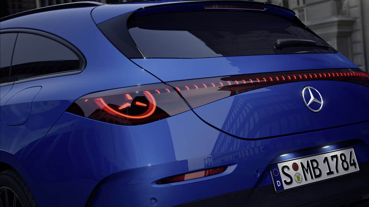 Mercedes-Benz-CLA-Shooting-Brake-10