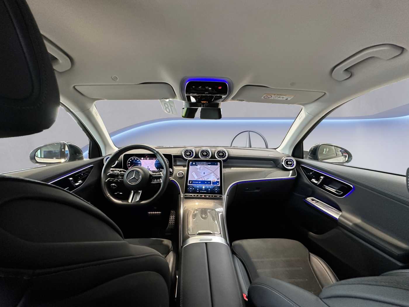 xxl_kfz113121271_w1nkm5gb6su066431_10_center-console-down.jpg