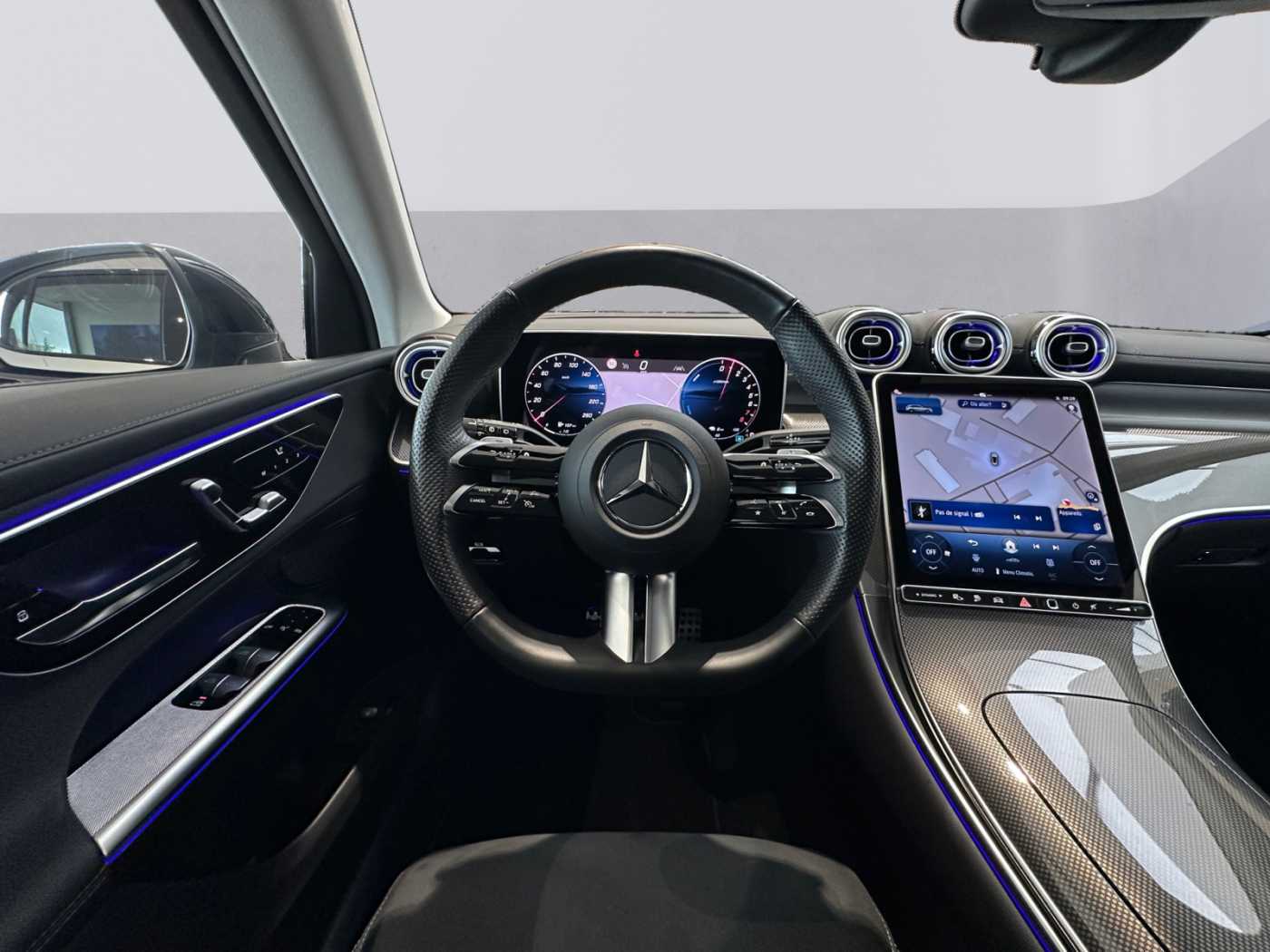 xxl_kfz113121271_w1nkm5gb6su066431_11_steering-wheel-driver.jpg