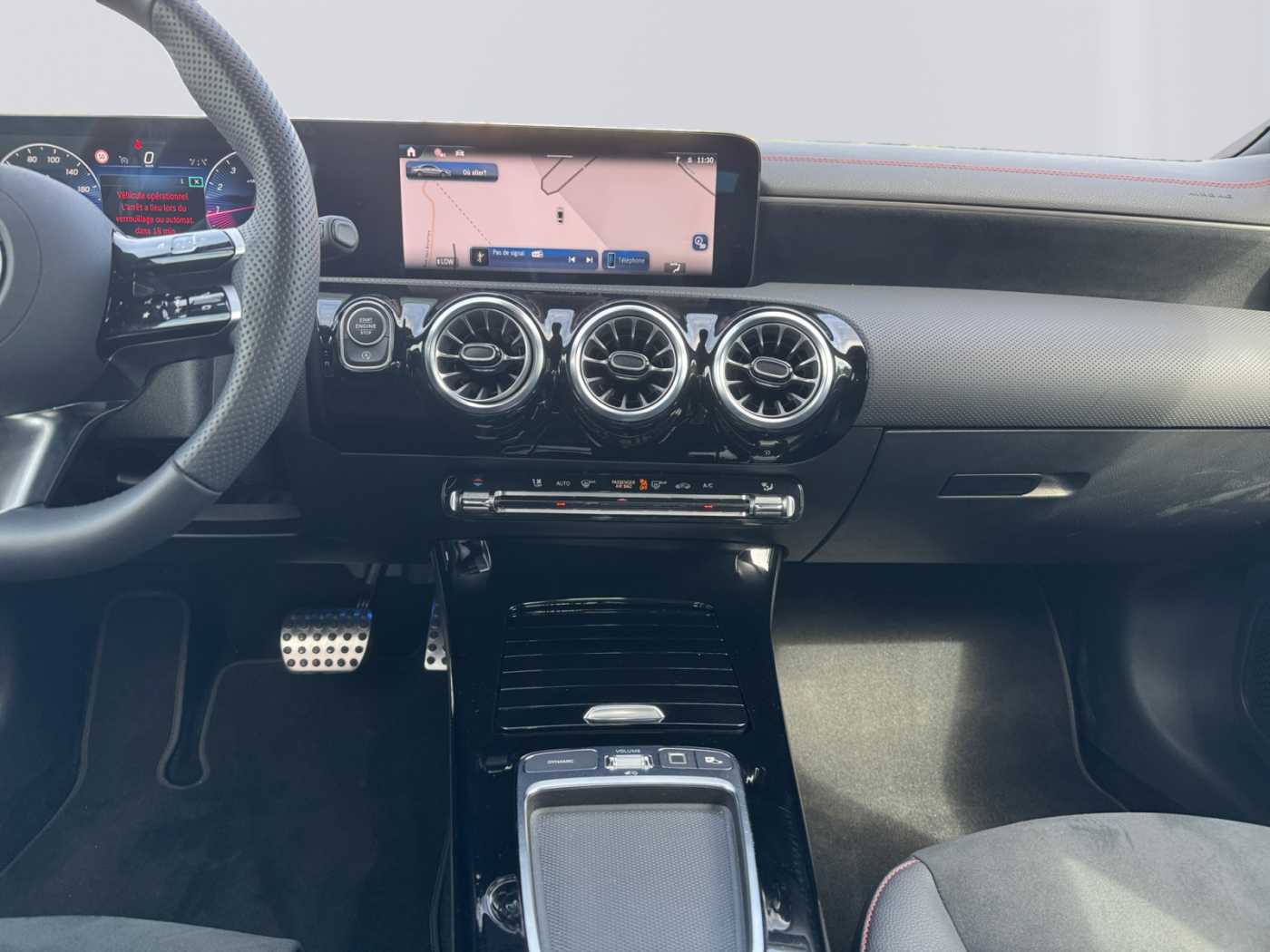 xxl_kfz113979779_w1k5j8eb5sn540967_10_center-console-down.jpg