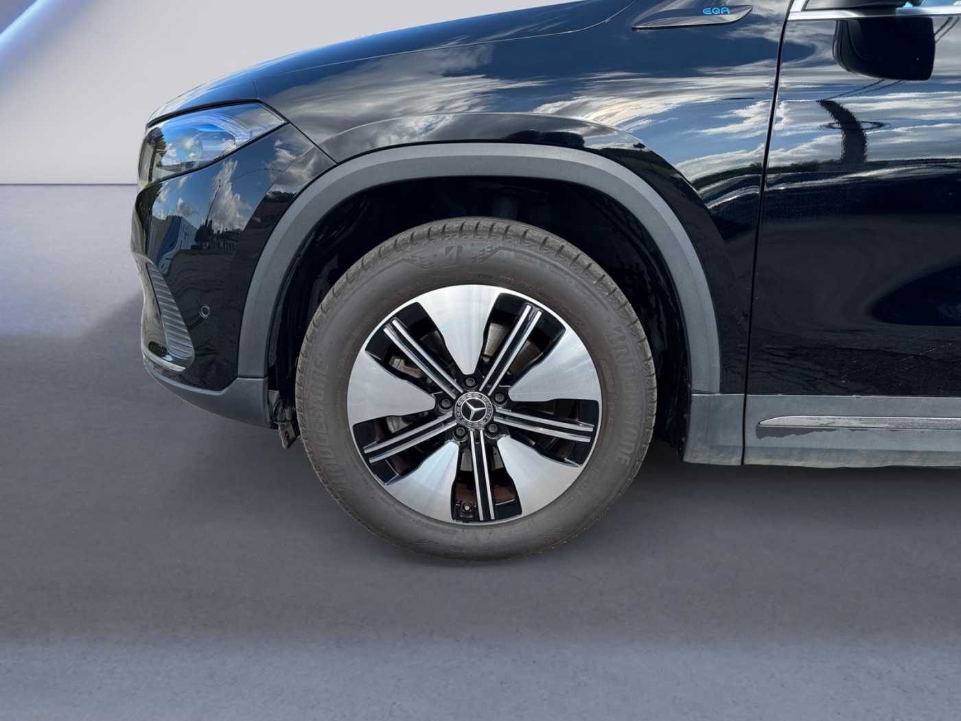 xxl_kfz114248854_w1n2437011j001881_13_rim-front-left.jpg