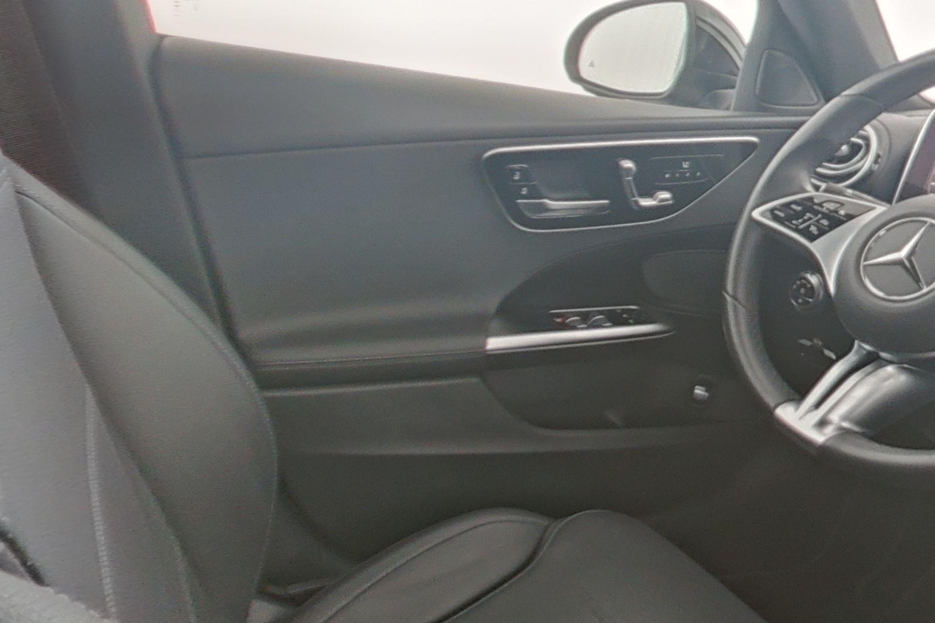 certified-alleur-mercedes-benz-c-200-d-luxury-line-w1kaf0db3rr223128-16-20260227150046.jpg