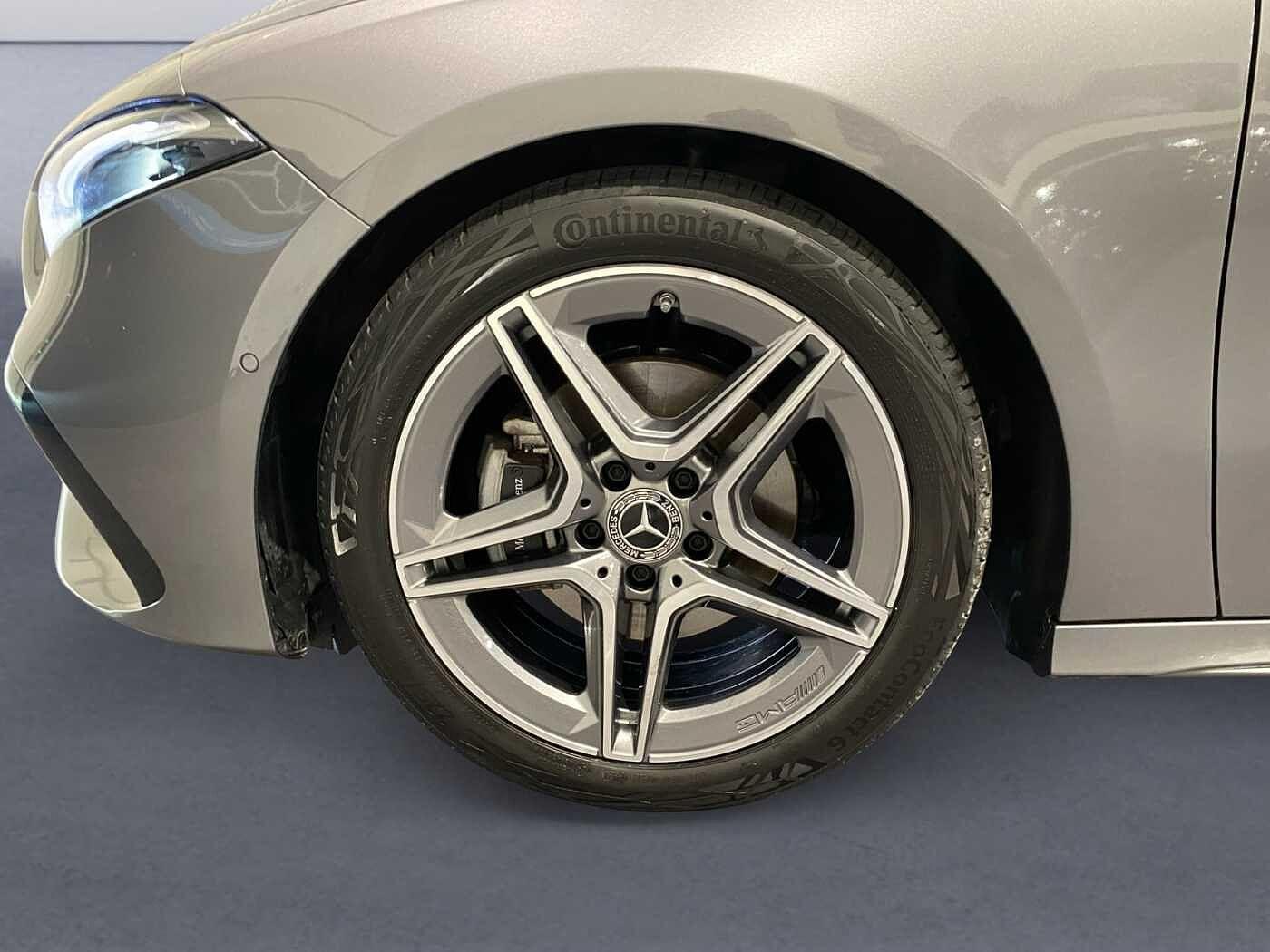 certified-alleur-mercedes-benz-classe-a-180-amg-line-w1k3f8eb1sj486907-9.jpg