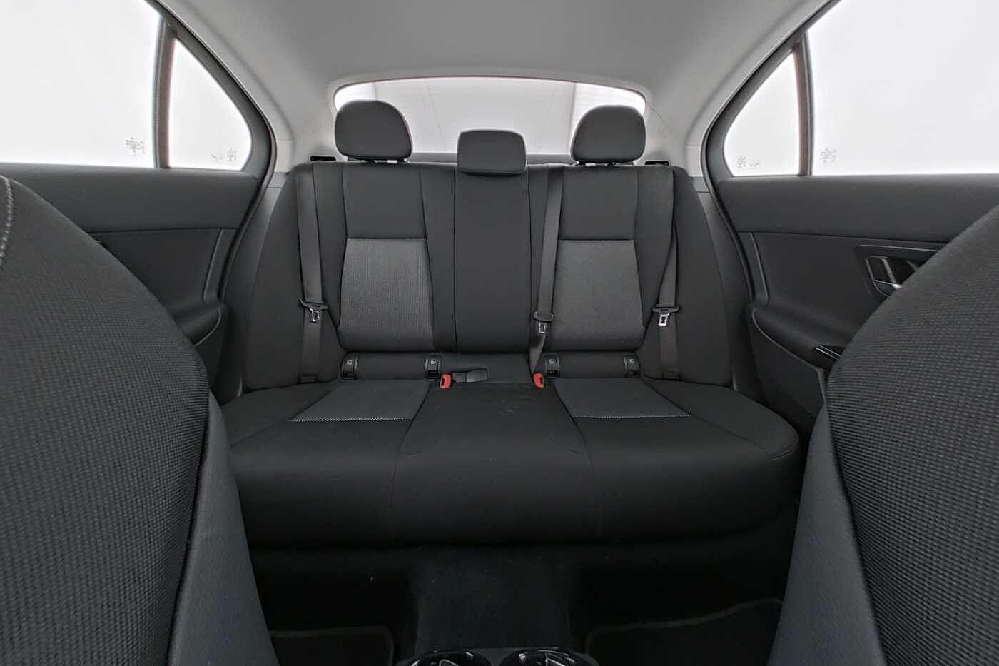 certified-alleur-mercedes-benz-classe-c-200-d-berline-w1kaf0db2pr126743-11-20260331160403.jpg
