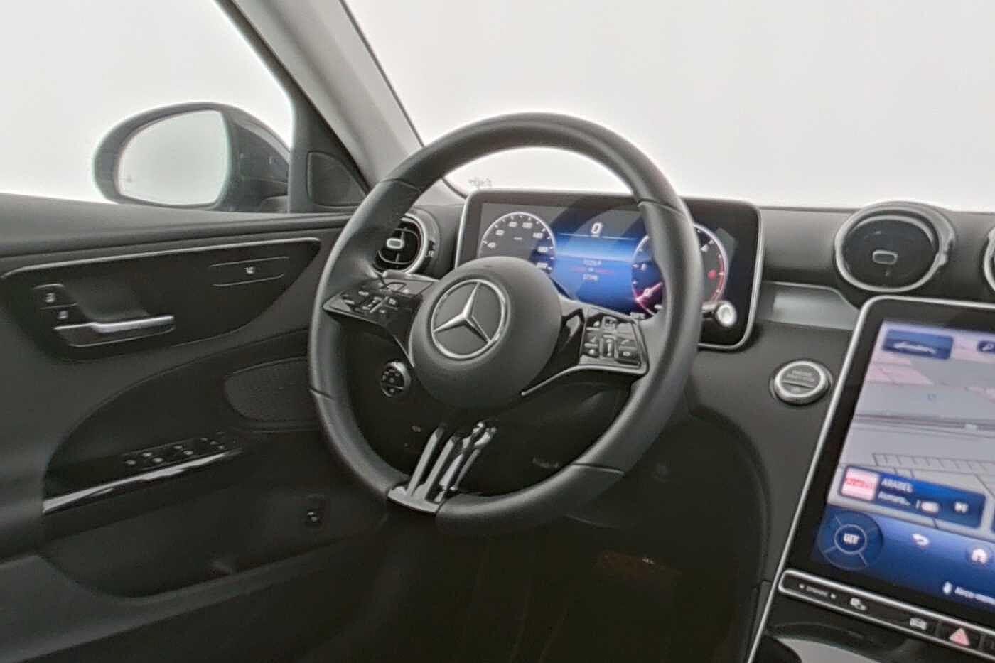 certified-alleur-mercedes-benz-classe-c-200-d-berline-w1kaf0db2pr126743-7-20260331160401.jpg