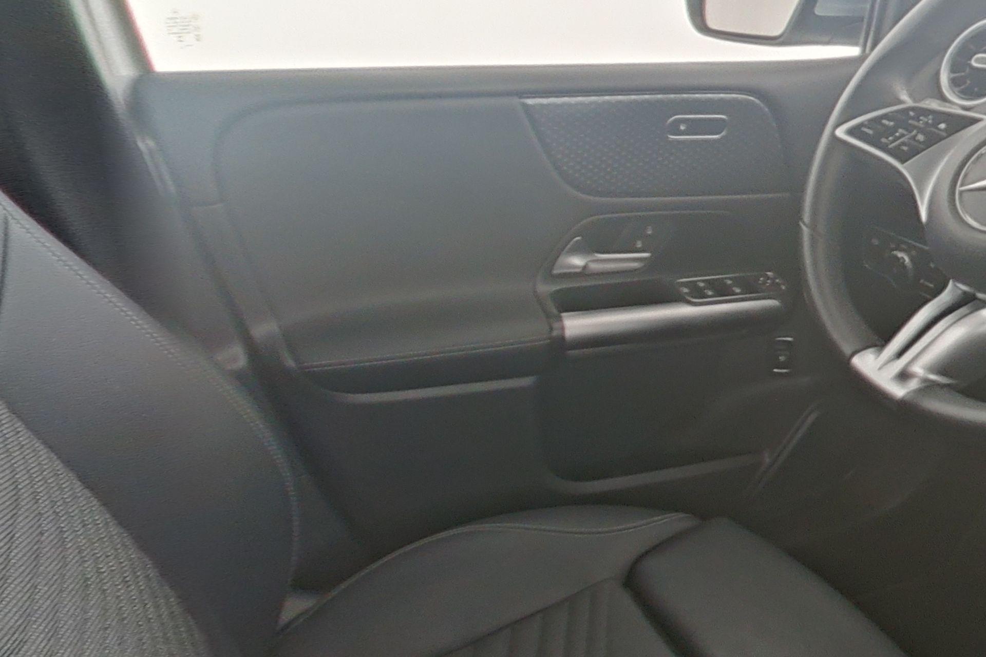 certified-arlon-mercedes-benz-b-180-d-luxury-line-w1k4f1ab1sj648567-16-20260612112944.jpg