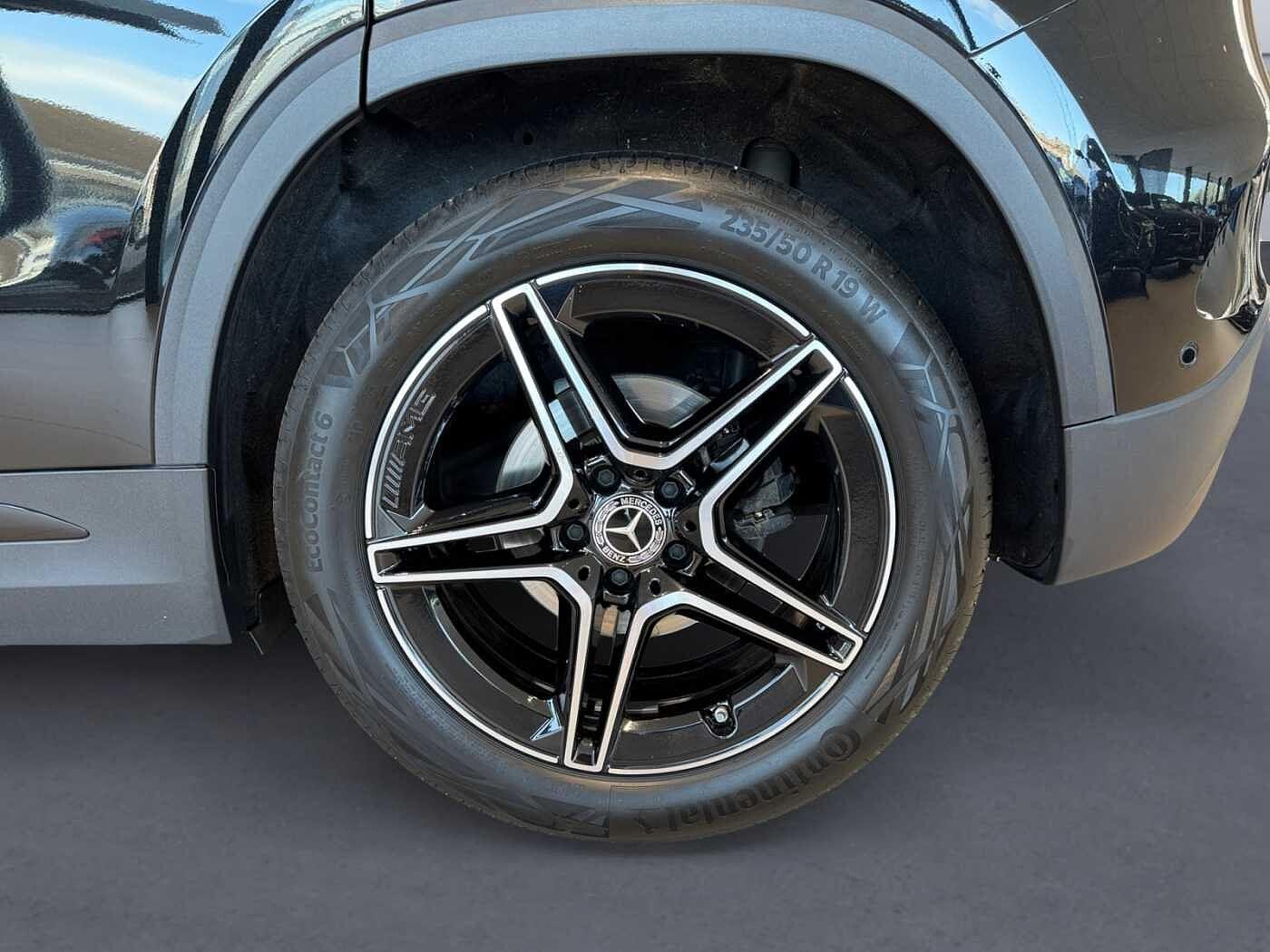 certified-eupen-mercedes-benz-gla-180-d-amg-line-w1n2477101j362665-14.jpg