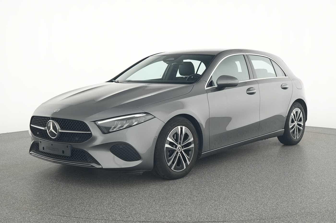 certified-namur-mercedes-benz-a-180-d-progressive-w1k3f1ab5sv207531-1.jpg