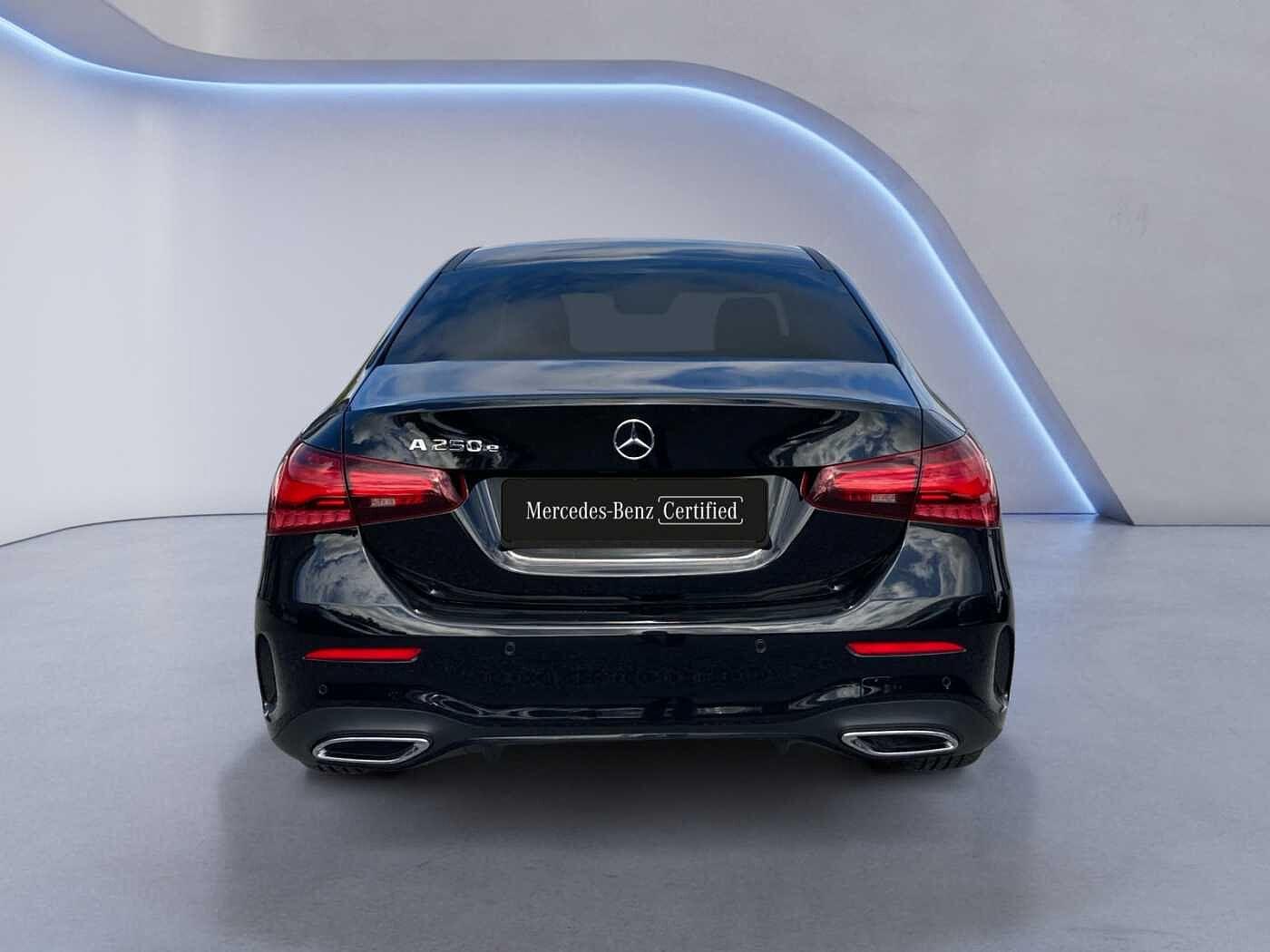certified-namur-mercedes-benz-a-250-e-berline-amg-line-w1k3g8fb9rj437184-5.jpg
