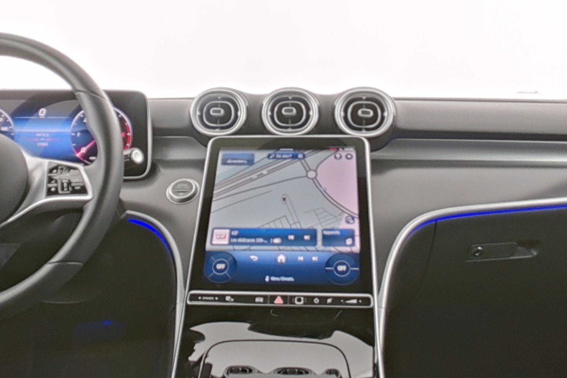 certified-namur-mercedes-benz-c-200-d-avantgarde-w1kah0db4rf167924-15.jpg