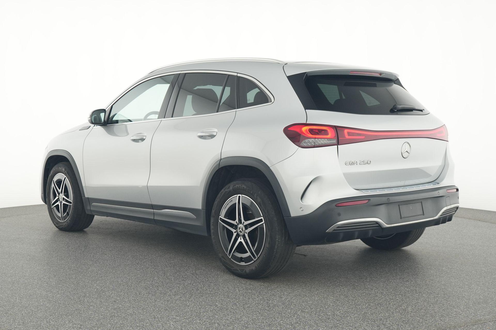 certified-namur-mercedes-benz-eqa-250-amg-line-w1n2437011j012590-3.jpg