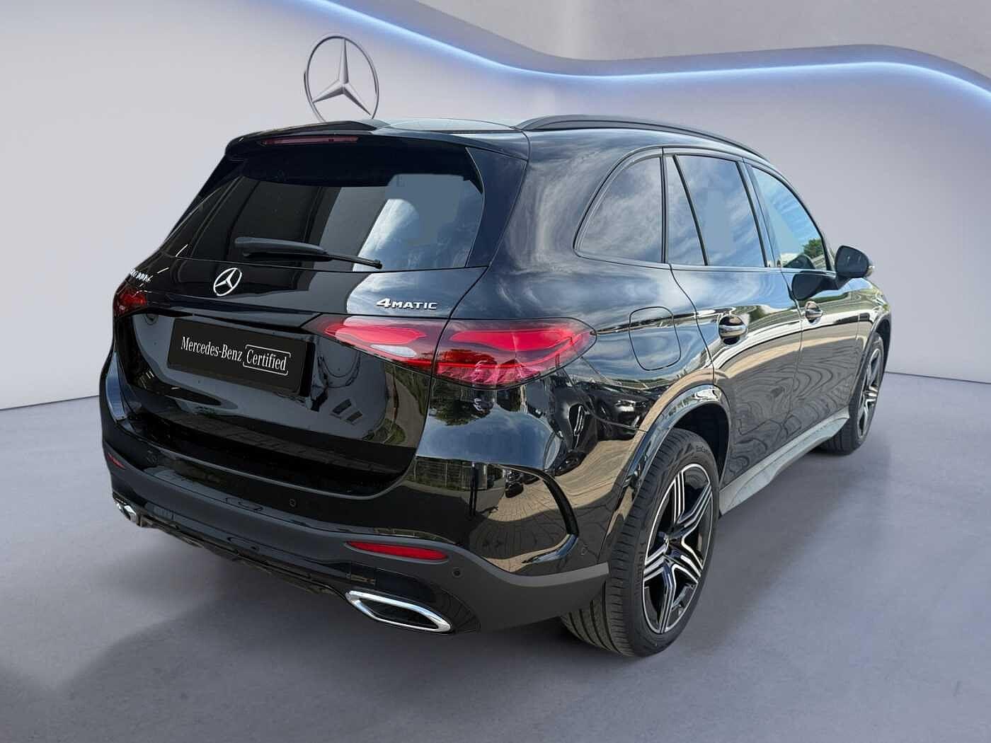 certified-namur-mercedes-benz-glc-300-e-4matic-amg-line-w1nkm5gb1ru058313-2.jpg