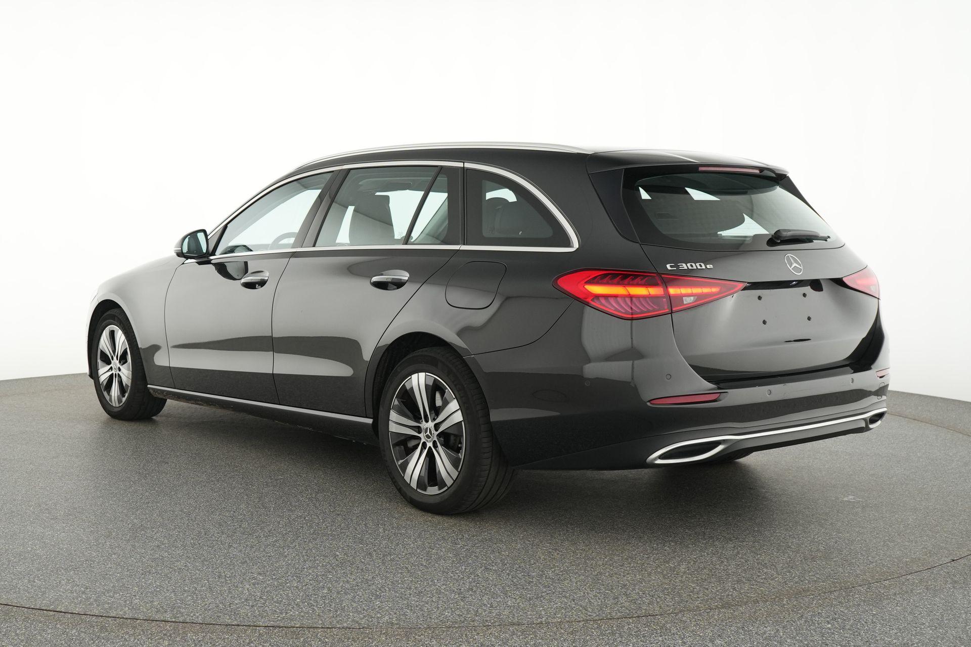 certified-alleur-mercedes-benz-c-300-e-luxury-w1kah5eb2pf073064-3-20260316132721.jpg