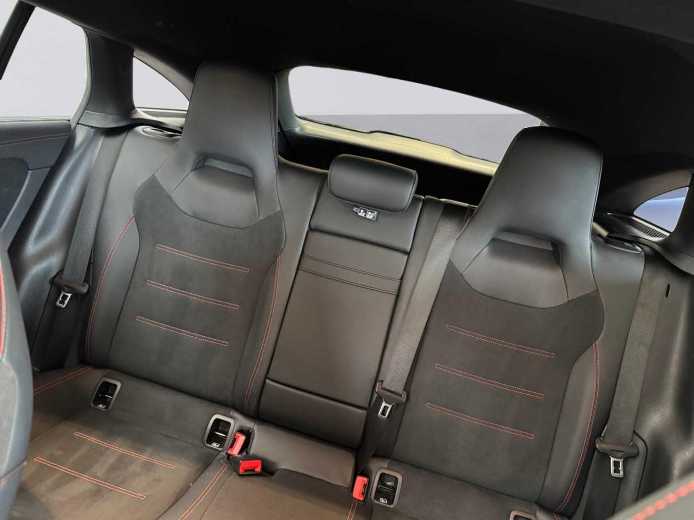 certified-eupen-mercedes-benz-cla-180d-shooting-brake-amg-line-w1k1186101n296858-14.jpg