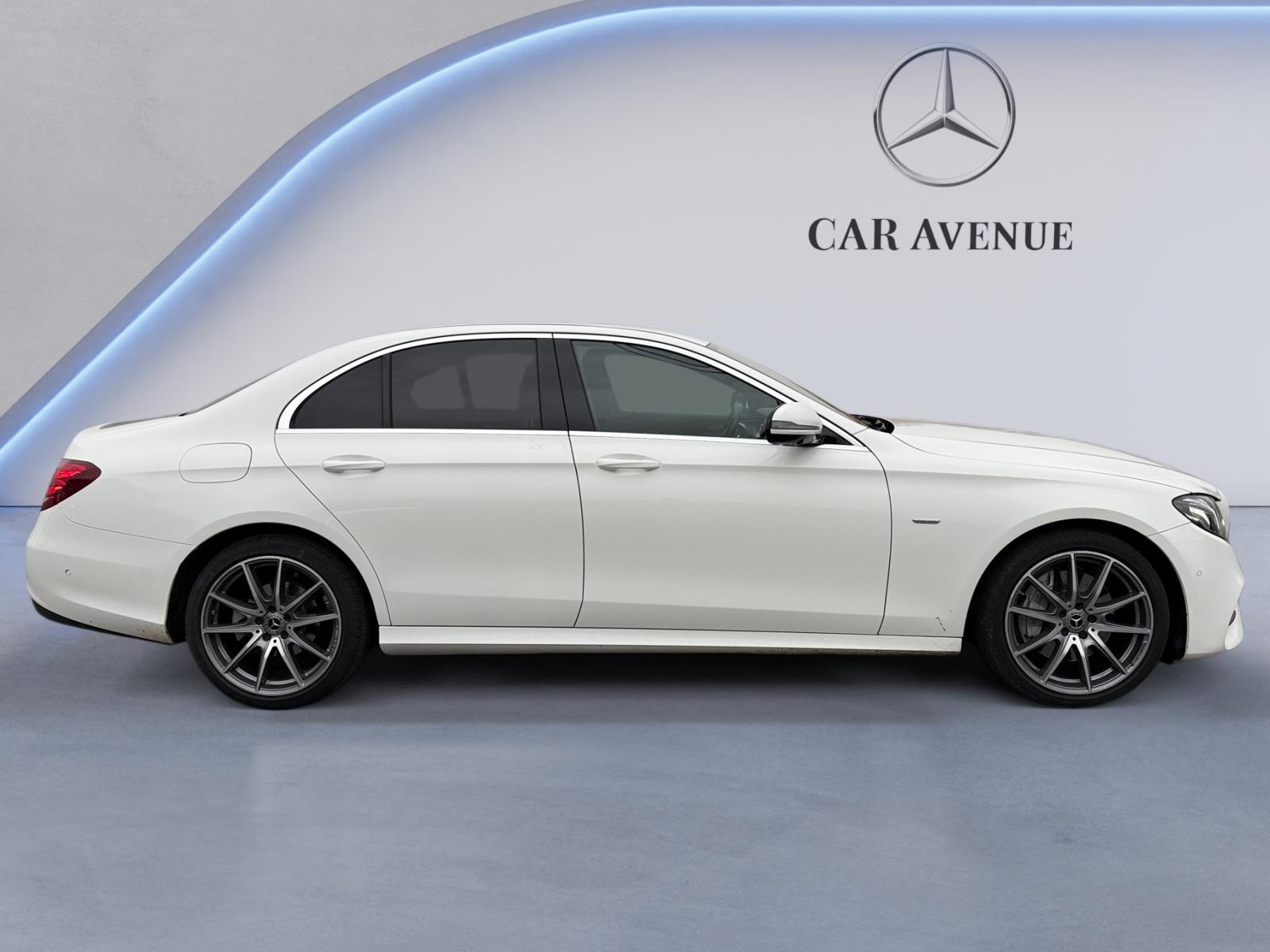 certified-namur-mercedes-benz-e-220d-amg-line-w1k2130041a848176-7.jpg