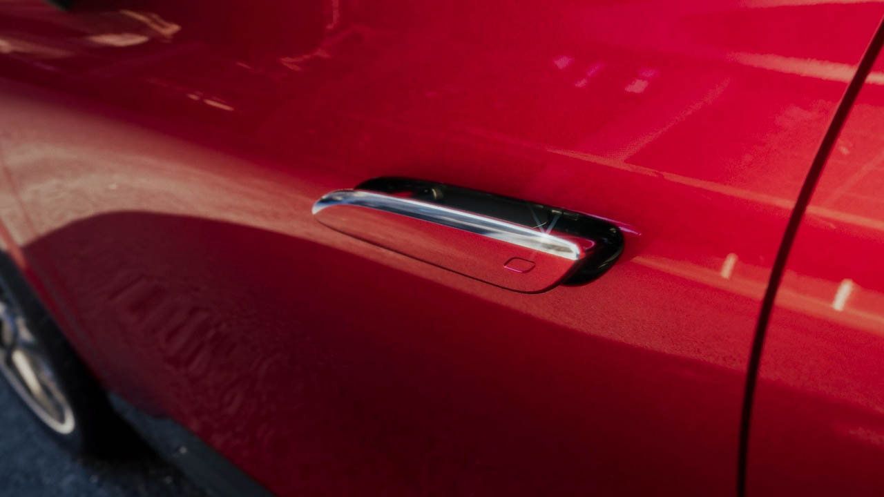 Mercedes-Benz-GLB-08