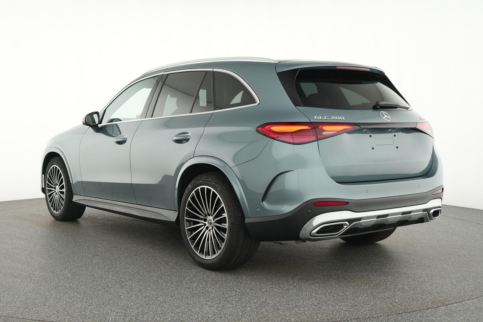 certified-alleur-mercedes-benz-glc-200-4matic-amg-line-w1nkm5bb6sf310414-3-20260501235814.jpg