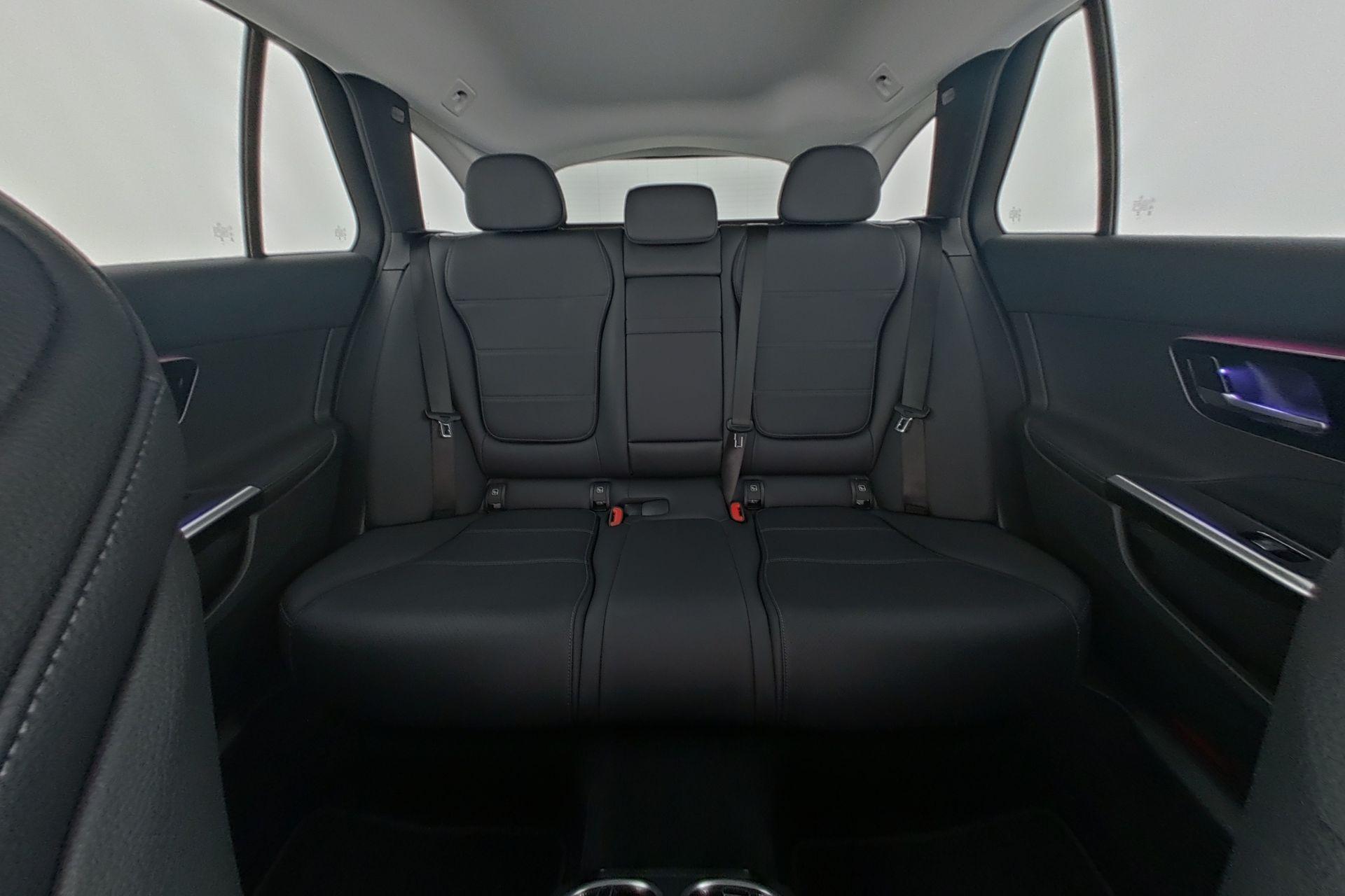 certified-namur-mercedes-benz-c-200-d-break-avantgarde-w1kah0db2rf125915-17-20260507130055.jpg