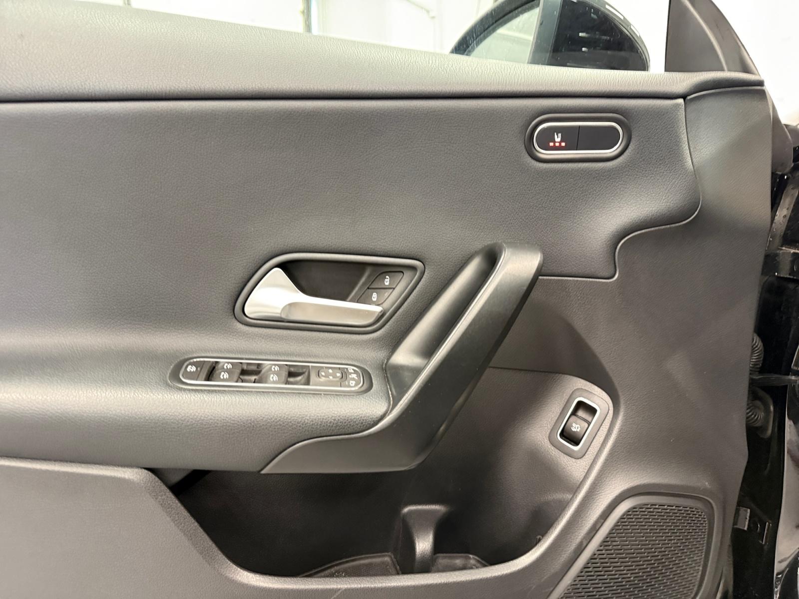 certified-namur-mercedes-benz-cla-180-d-shooting-brake-w1k1186031n155019-10-20260526125748.jpg