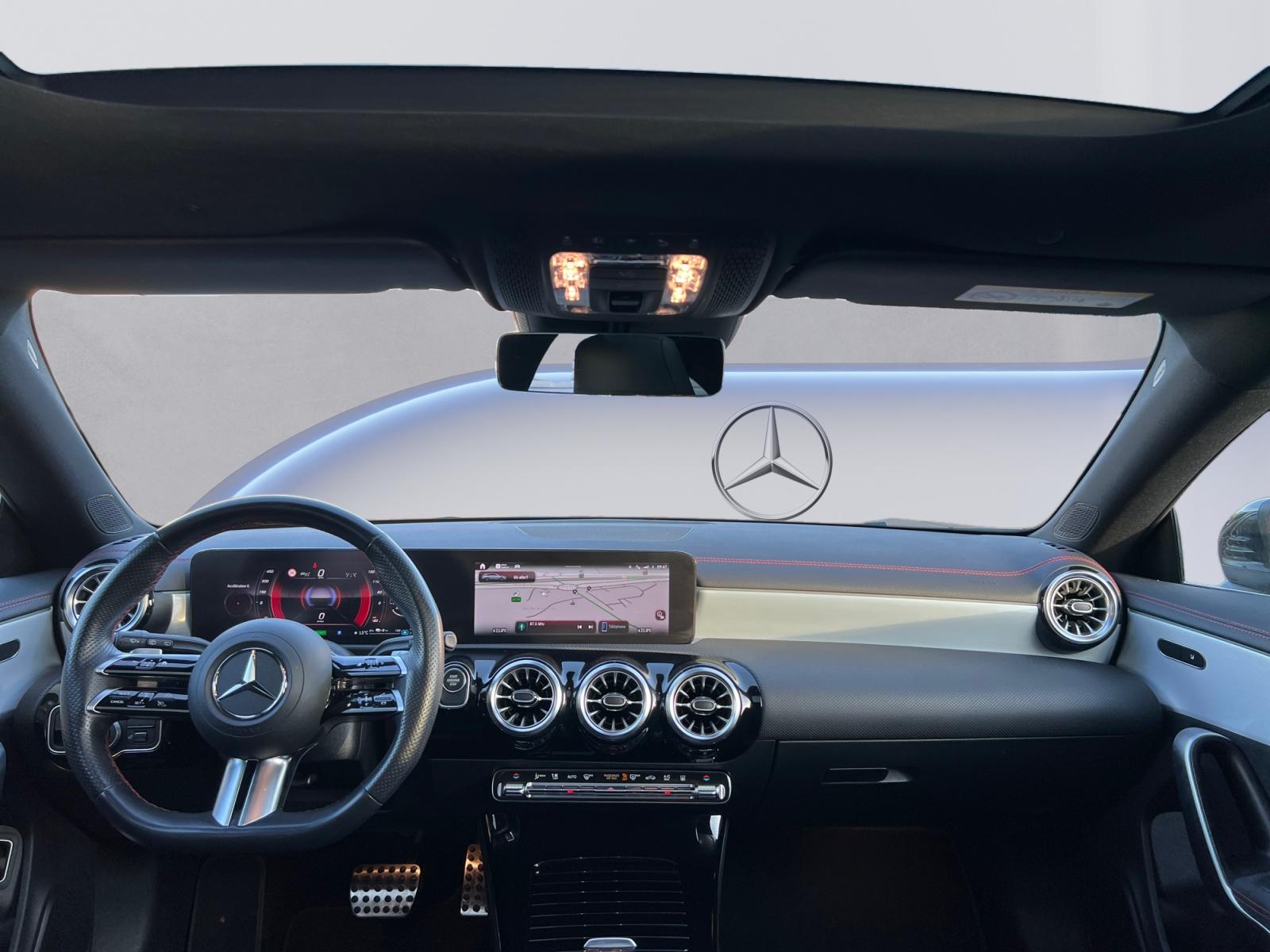 certified-alleur-mercedes-benz-cla-shooting-brake-250-e-amg-line-w1k5m8fb8rn431774-11-20260327151730.jpg
