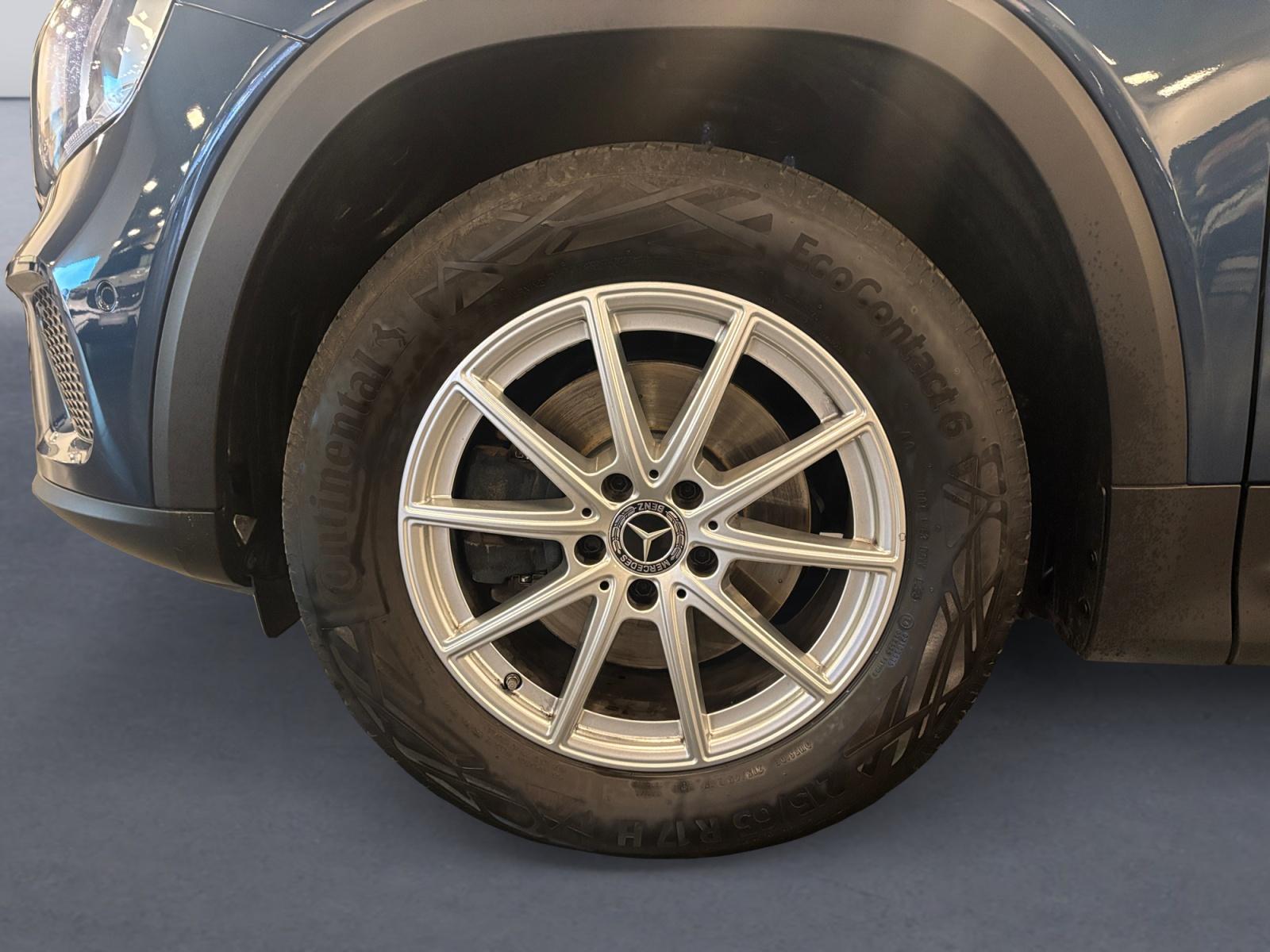 certified-alleur-mercedes-benz-glb-180-serie-w1n2476841w142852-15-20260716110028.jpg
