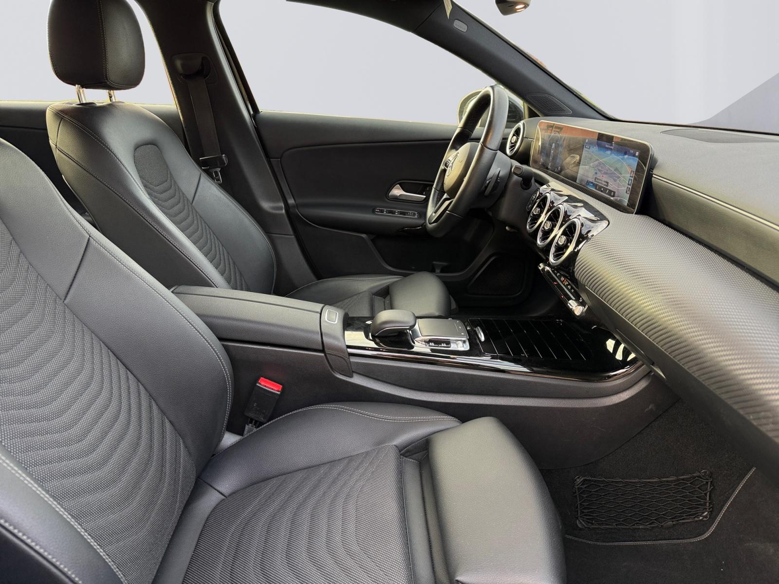 certified-namur-mercedes-benz-a-180-d-style-wdd1770031n139681-12-20260428135646.jpg